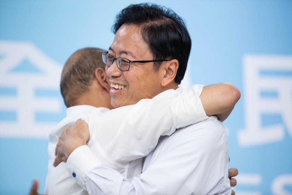 点击图片看原样大小图片