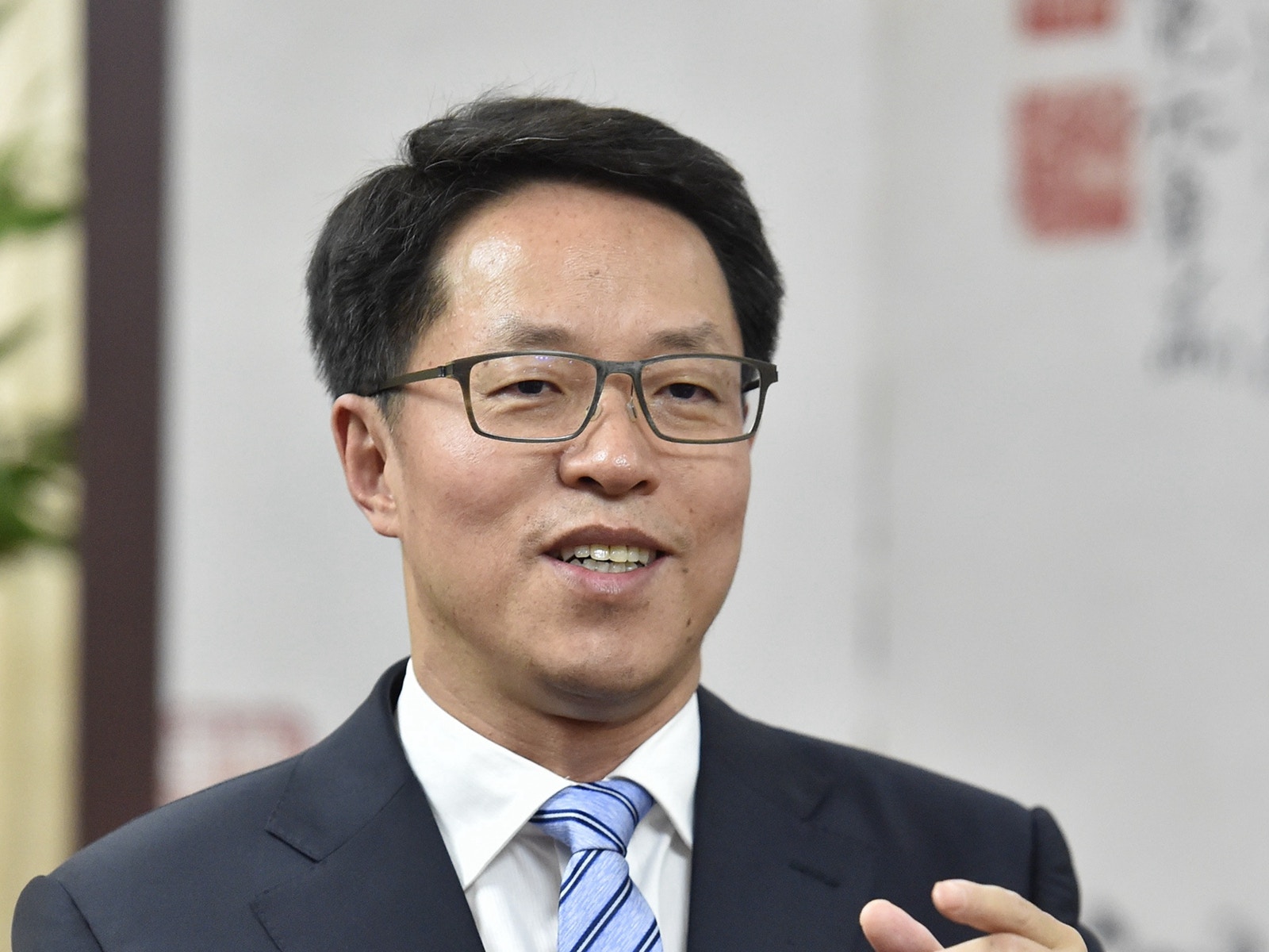 点击图片看原样大小图片