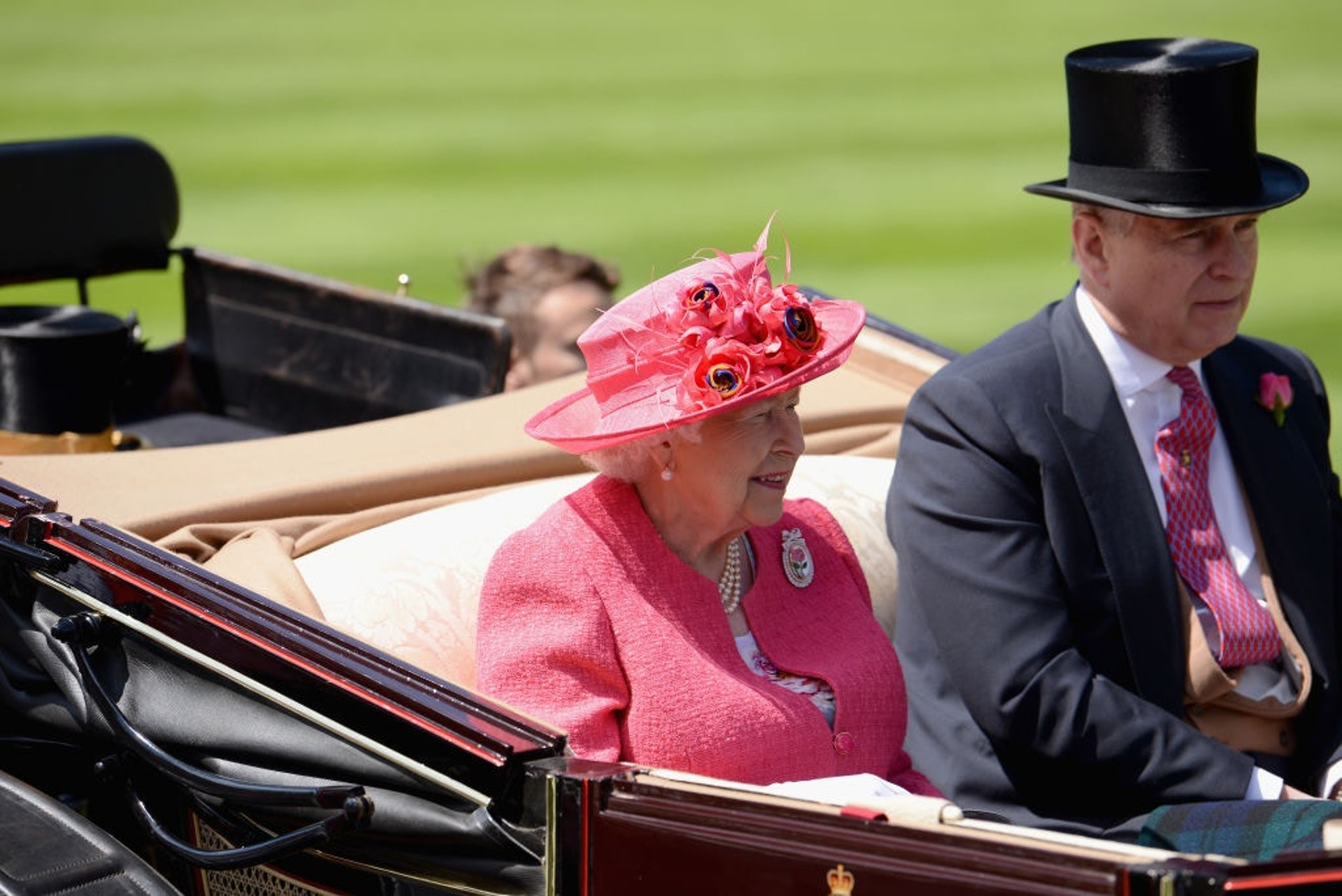 安德魯王子被指是英女王最寵愛的兒子(Getty Images) 安德魯王子被指是英女王最寵愛的兒子(Getty Images)