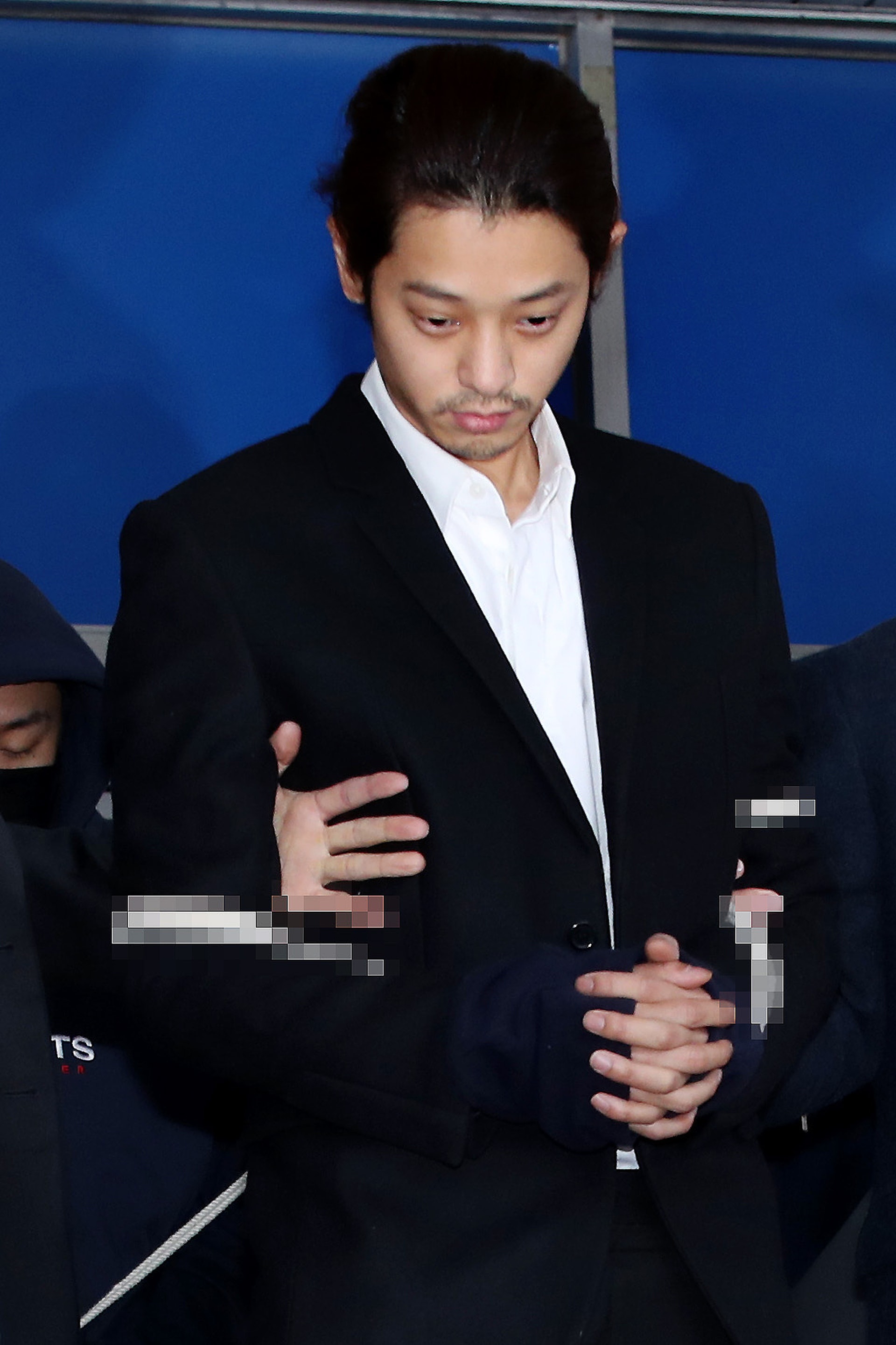 鄭俊英:因集體性侵、偷拍案等,2019年11月被判刑6年(視覺中國) (視覺中國)