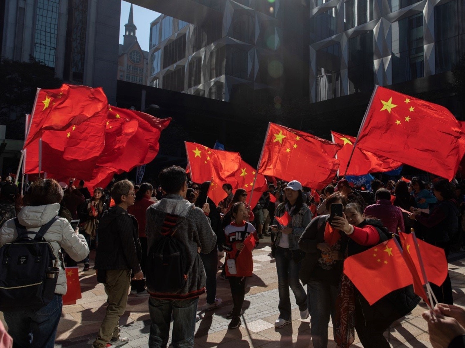 点击图片看原样大小图片