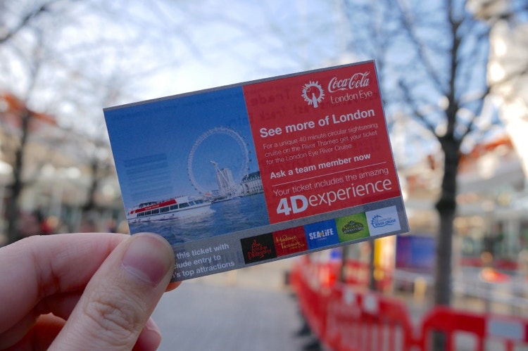 倫敦眼最基本的門票有三種:一般門票、免排隊的特快通道門票、特快通道門票+香檳體驗。(KKday授權使用) 倫敦眼最基本的門票有三種:一般門票、免排隊的特快通道門票、特快通道門票+香檳體驗。(KKday授權使用)