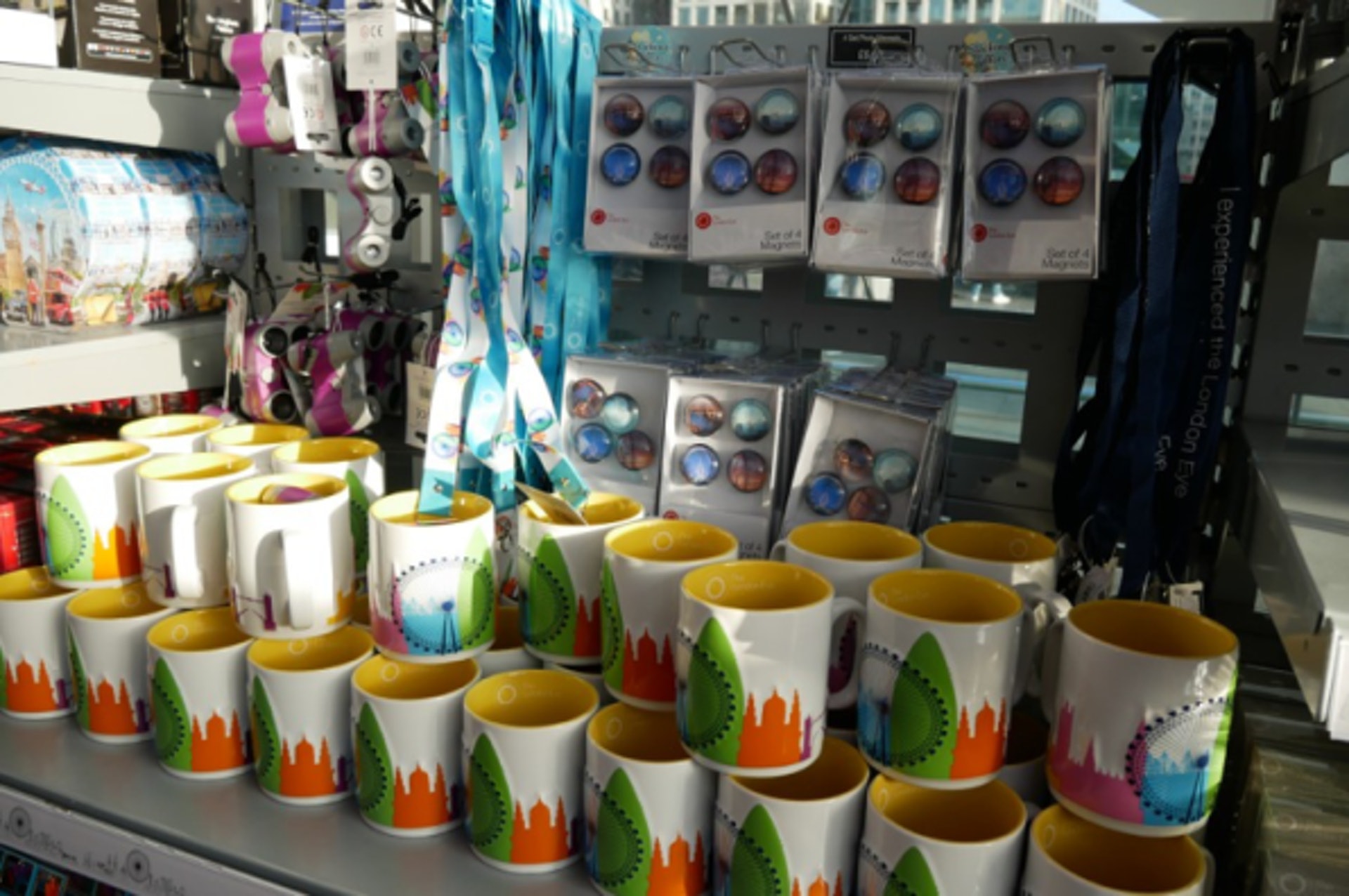 結束了倫敦眼搭乘體驗後,就是時候進入紀念品區血拼了。(KKday授權使用) (KKday授權使用)