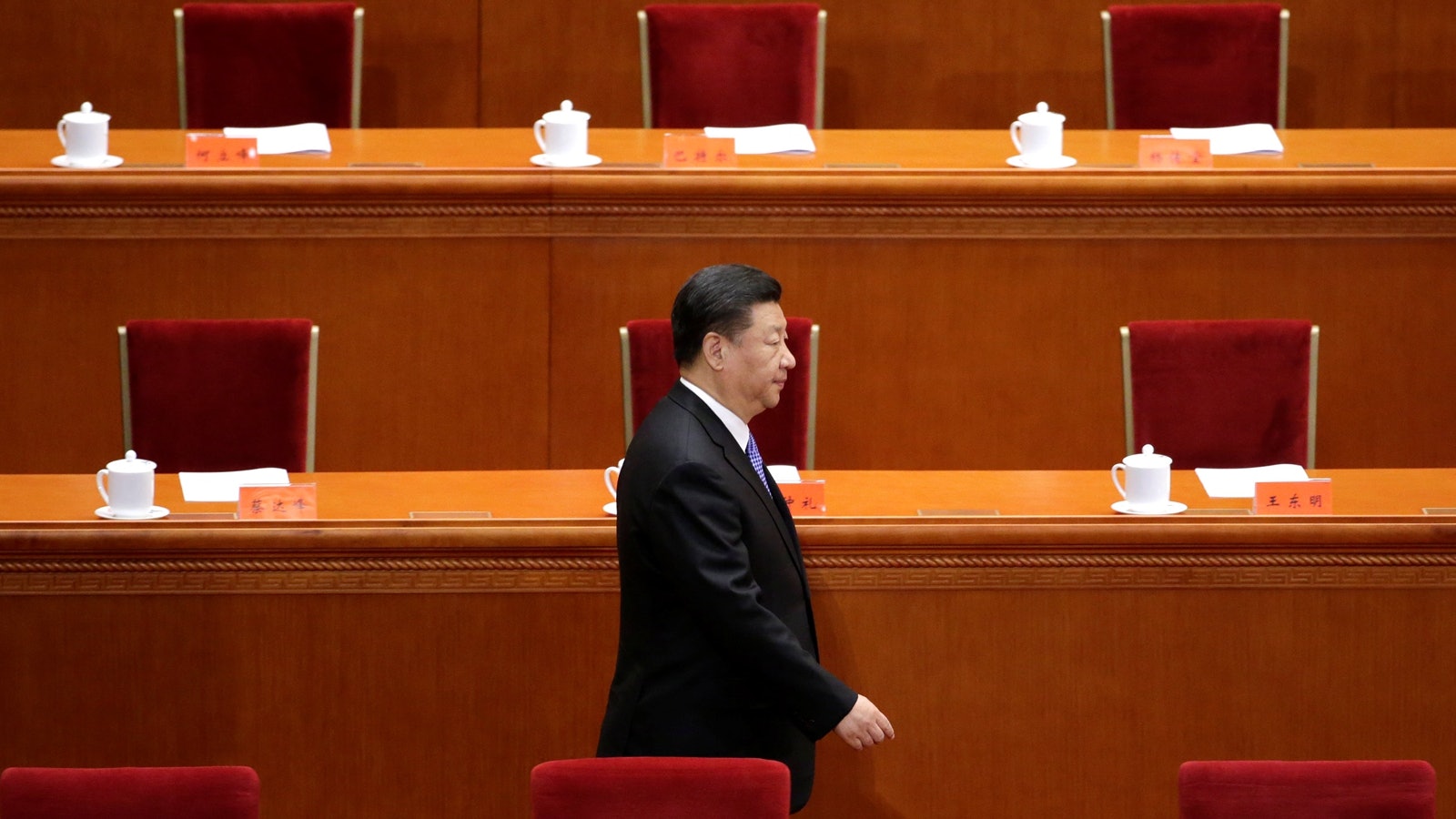 【財經評論】「大棒」即將揮起 習近平發佈2020「動員令」 【財經評論】「大棒」即將揮起 習近平發佈2020「動員令」
