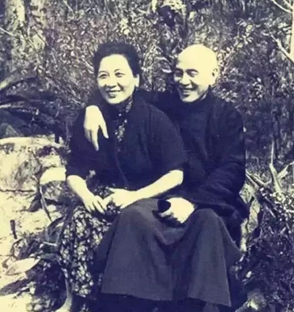 【蔣介石和宋美齡】