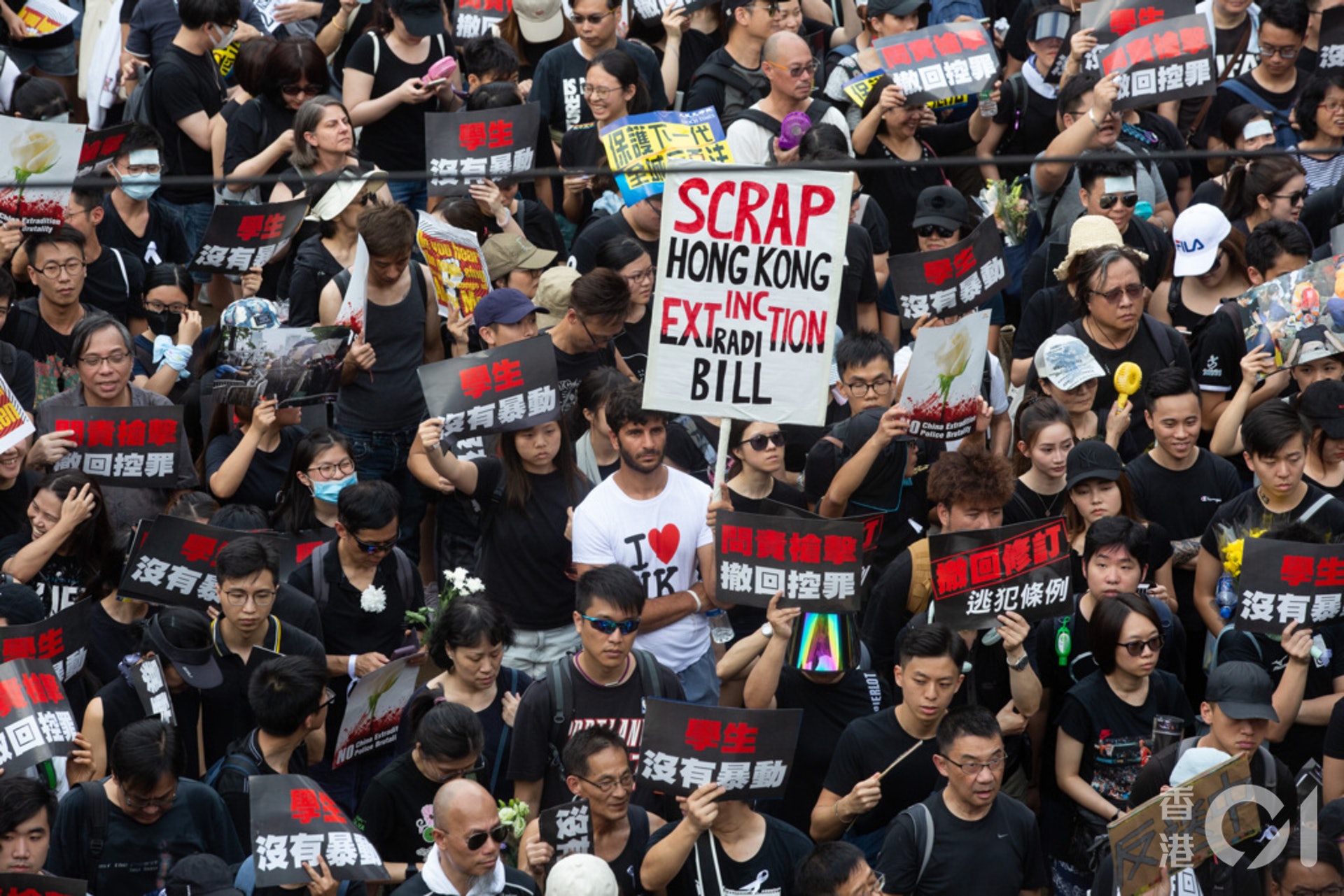 在反修例運動中,香港出現多場逾數十萬人的遊行。(資料圖片/歐嘉樂攝) 在反修例運動中,香港出現多場逾數十萬人的遊行。(資料圖片/歐嘉樂攝)