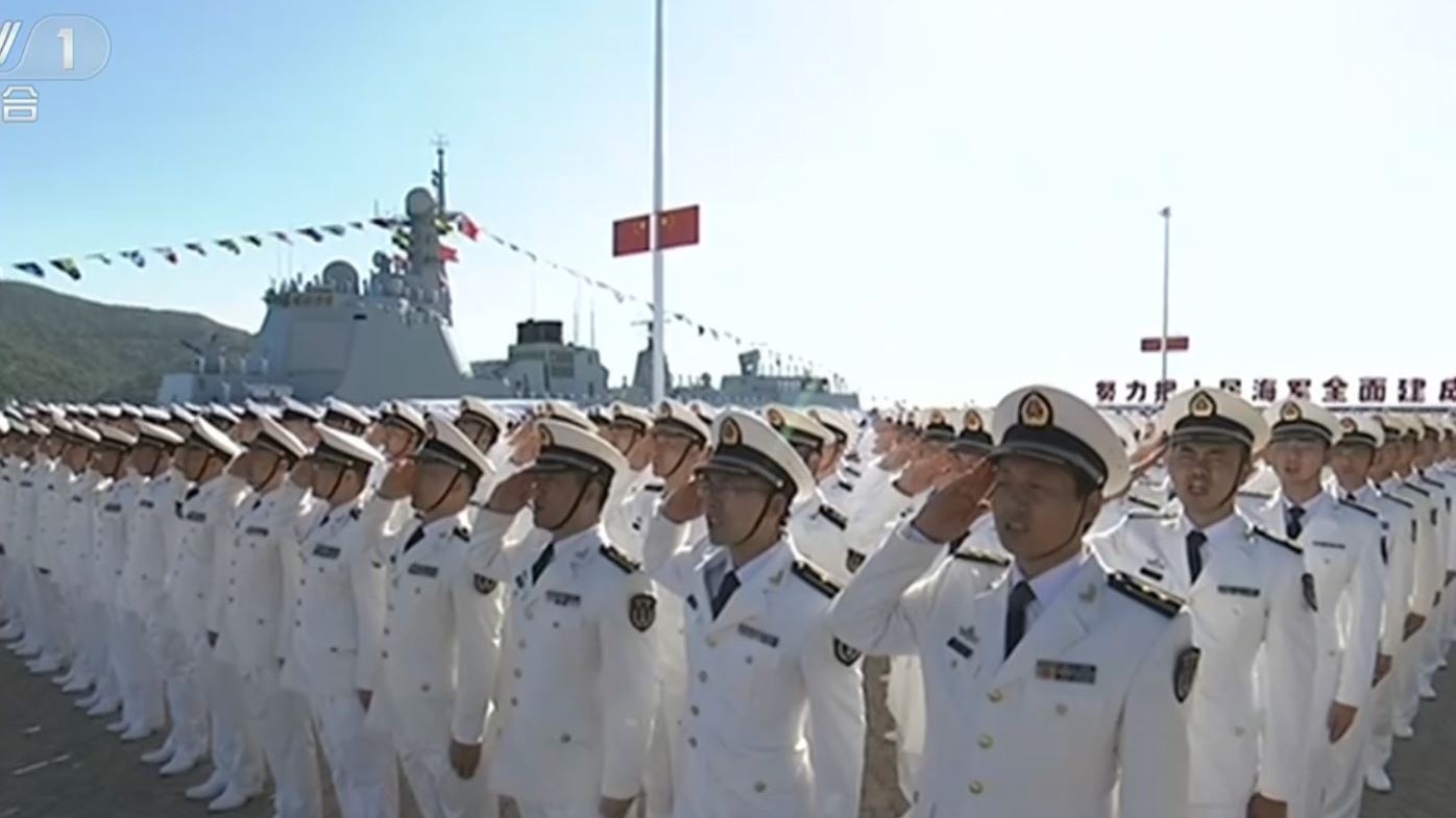 【國產航母入列】習近平見證山東艦服役 中國正式進入雙航母時代 【國產航母入列】習近平見證山東艦服役 中國正式進入雙航母時代
