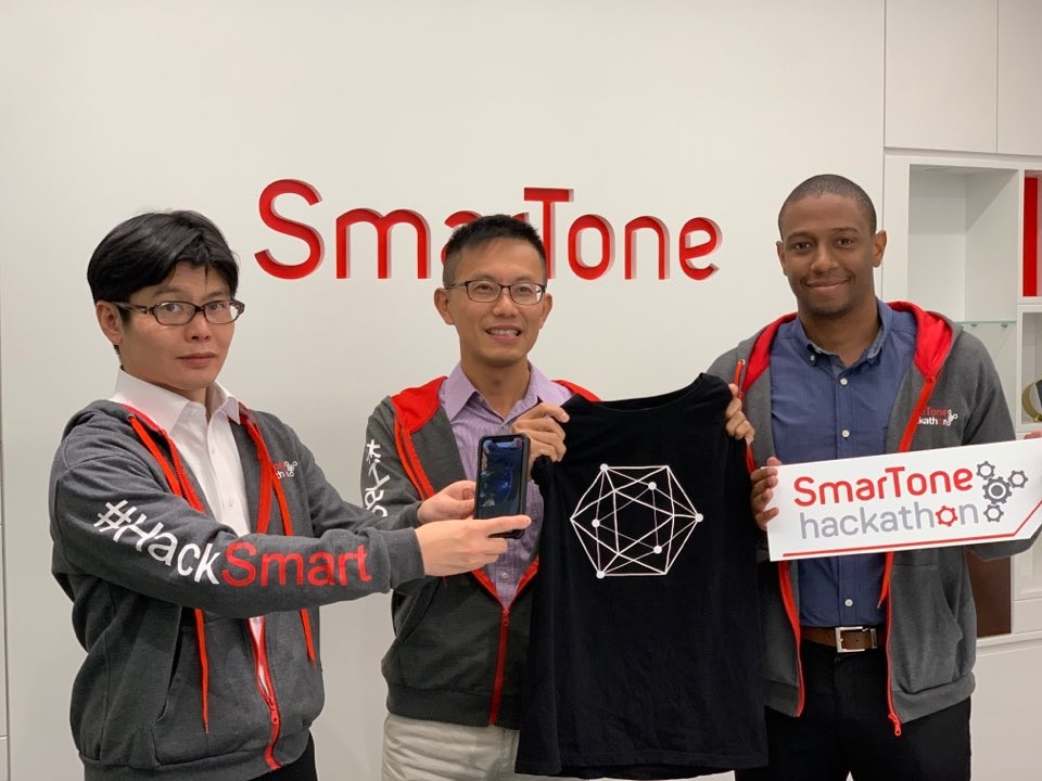 數碼通辦Hackathon程式設計賽　冠軍以AR賦予服裝新意義