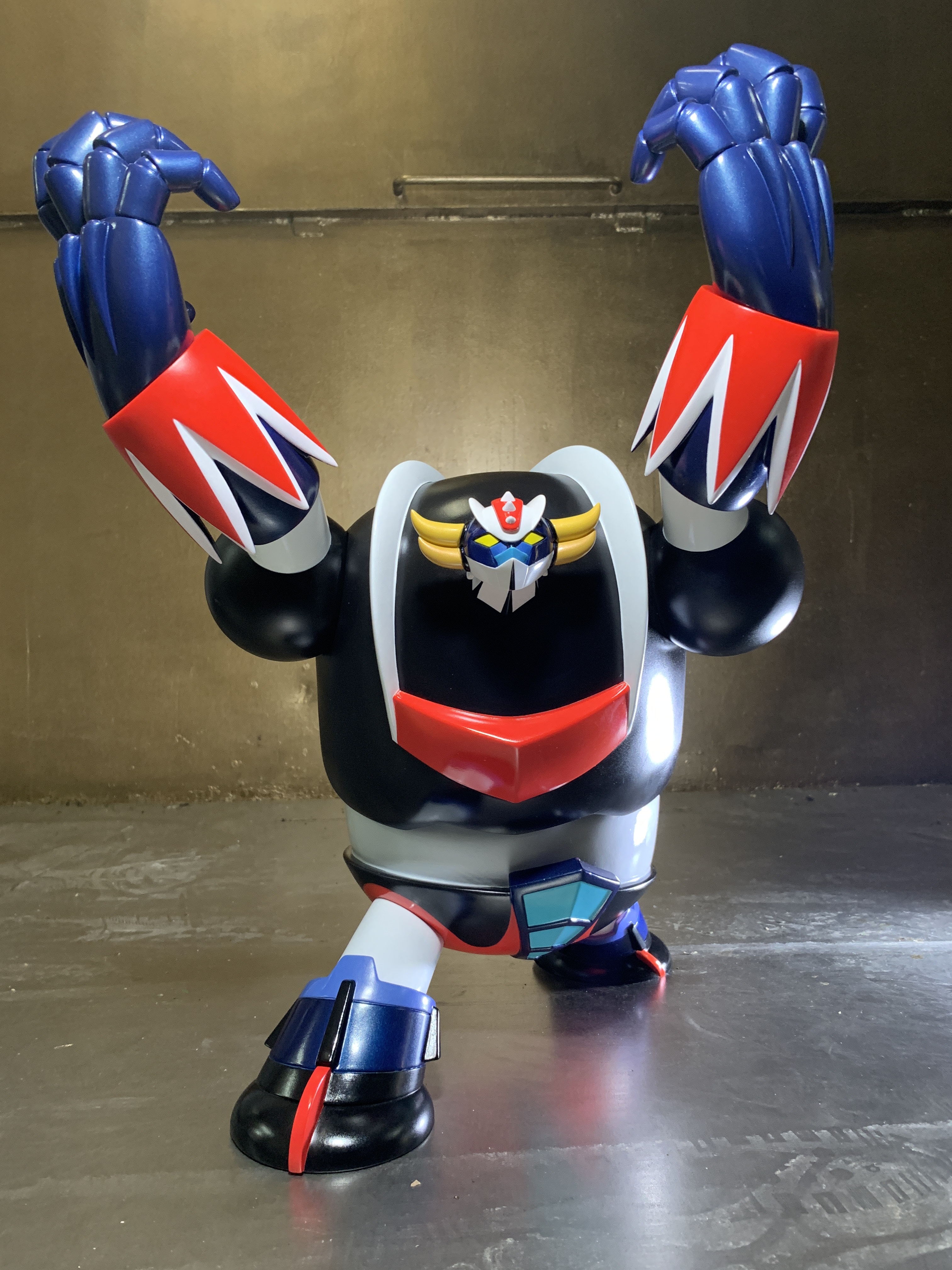 UNBOX INDUSTRIES Grendizer Eric So 買い誠実 - 3cats.jp