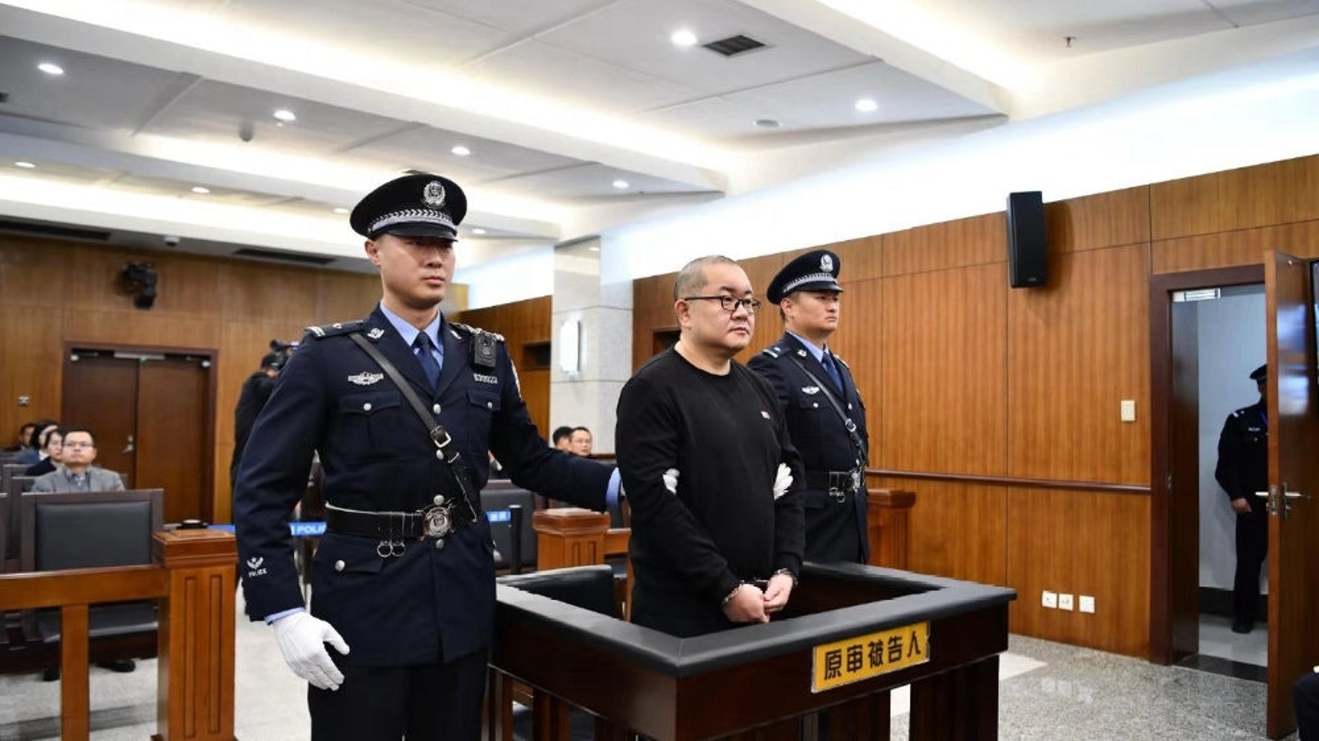 黑老大逃死刑 一度 死裏逃生 孫小果今被執行死刑 香港01 即時中國 黑老大逃死刑 一度 死裏逃生 孫小果今被執行死刑 香港01 即時中國