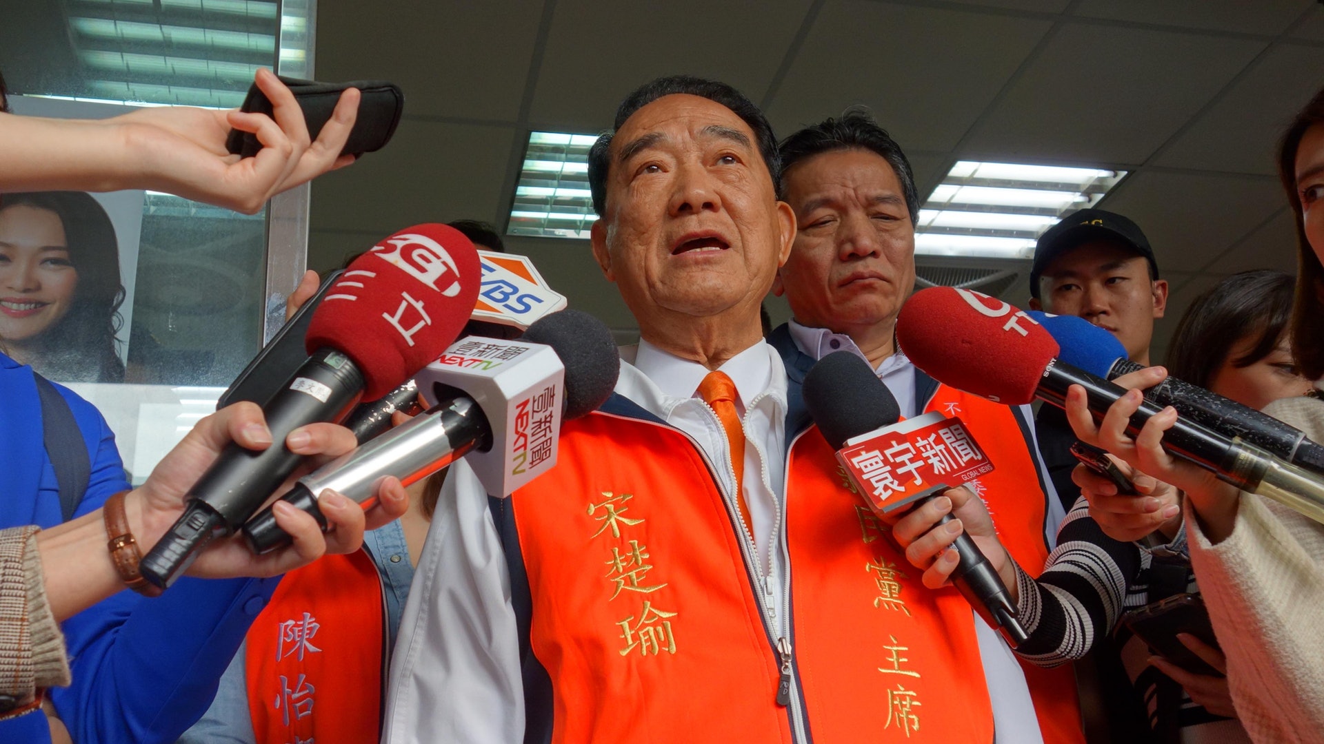 【2020台灣大選】批藍營操作棄保 宋楚瑜斥韓國瑜沒條件領導台灣 【2020台灣大選】批藍營操作棄保 宋楚瑜斥韓國瑜沒條件領導台灣
