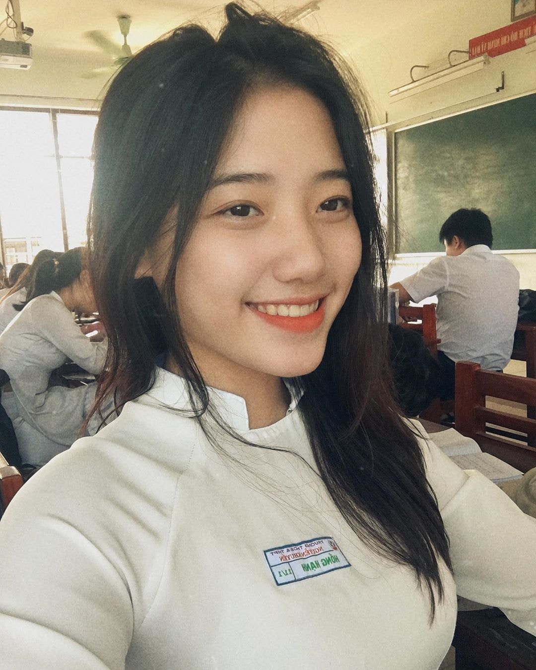 越南版秀智？清純學生妹自拍紅到台灣網民集體心動：有初戀感覺