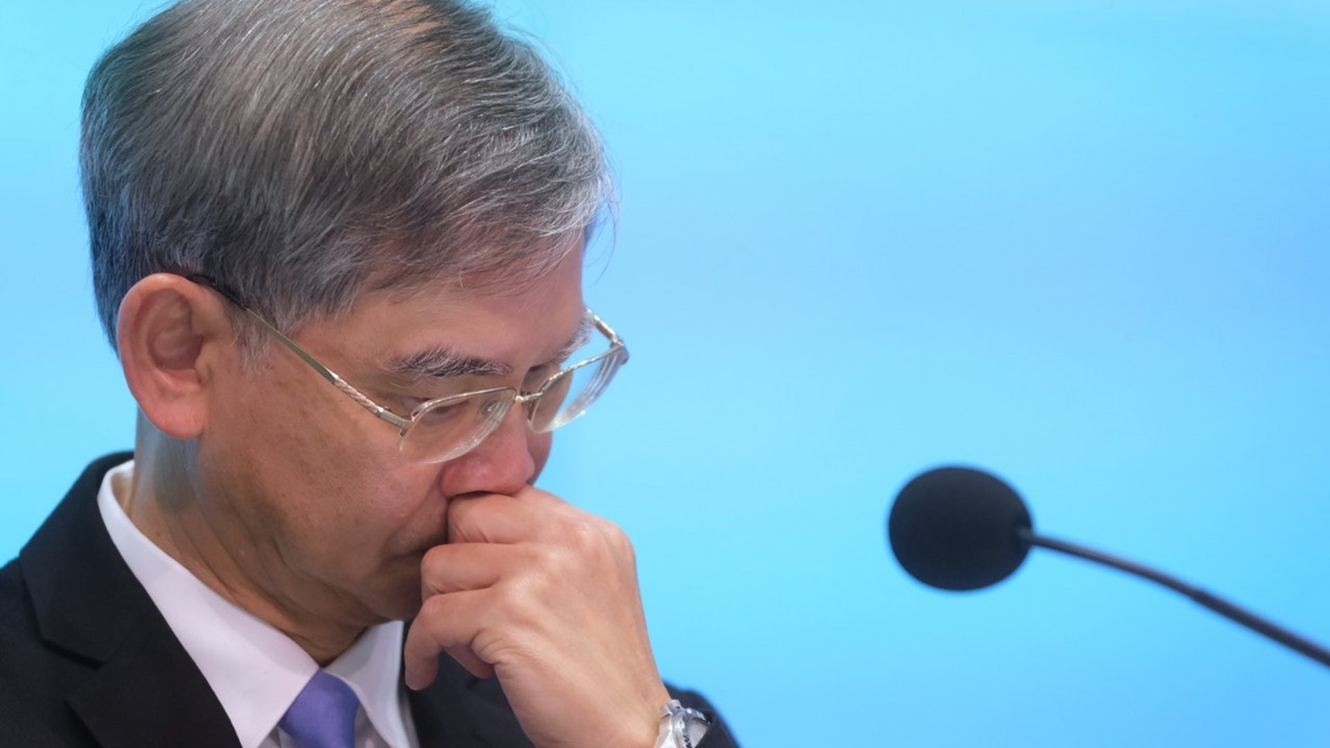 羅致光曾表示強積金會發揮效應,預計長遠領取長者生活津貼的比例會逐步下降。(資料圖片) 羅致光曾表示強積金會發揮效應,預計長遠領取長者生活津貼的比例會逐步下降。(資料圖片)