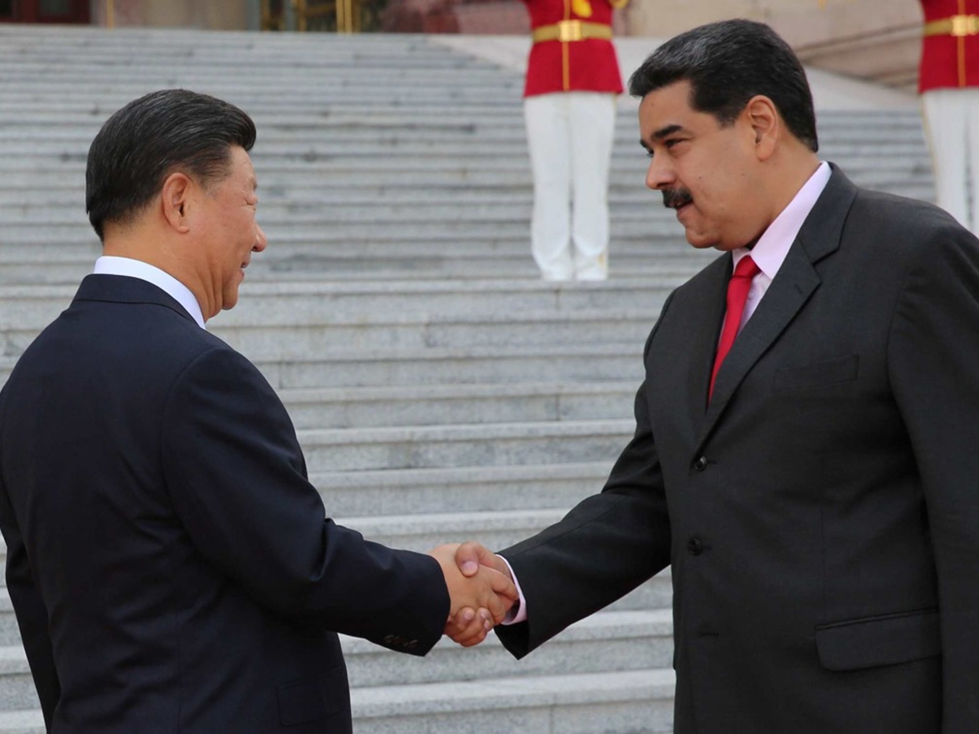 2018年9月14日,中國國家主席習近平會見到訪北京的委內瑞拉總統馬杜羅。(Reuters)