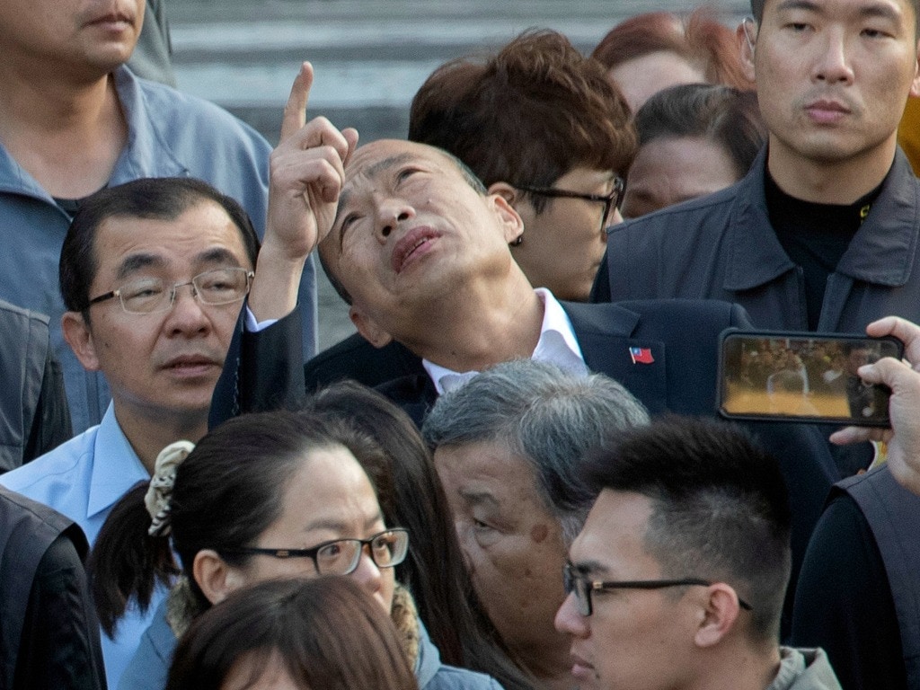 分析普遍认为，“落跑市长”的形象对于韩国瑜的选情造成了非常不利的影响。（AP）
