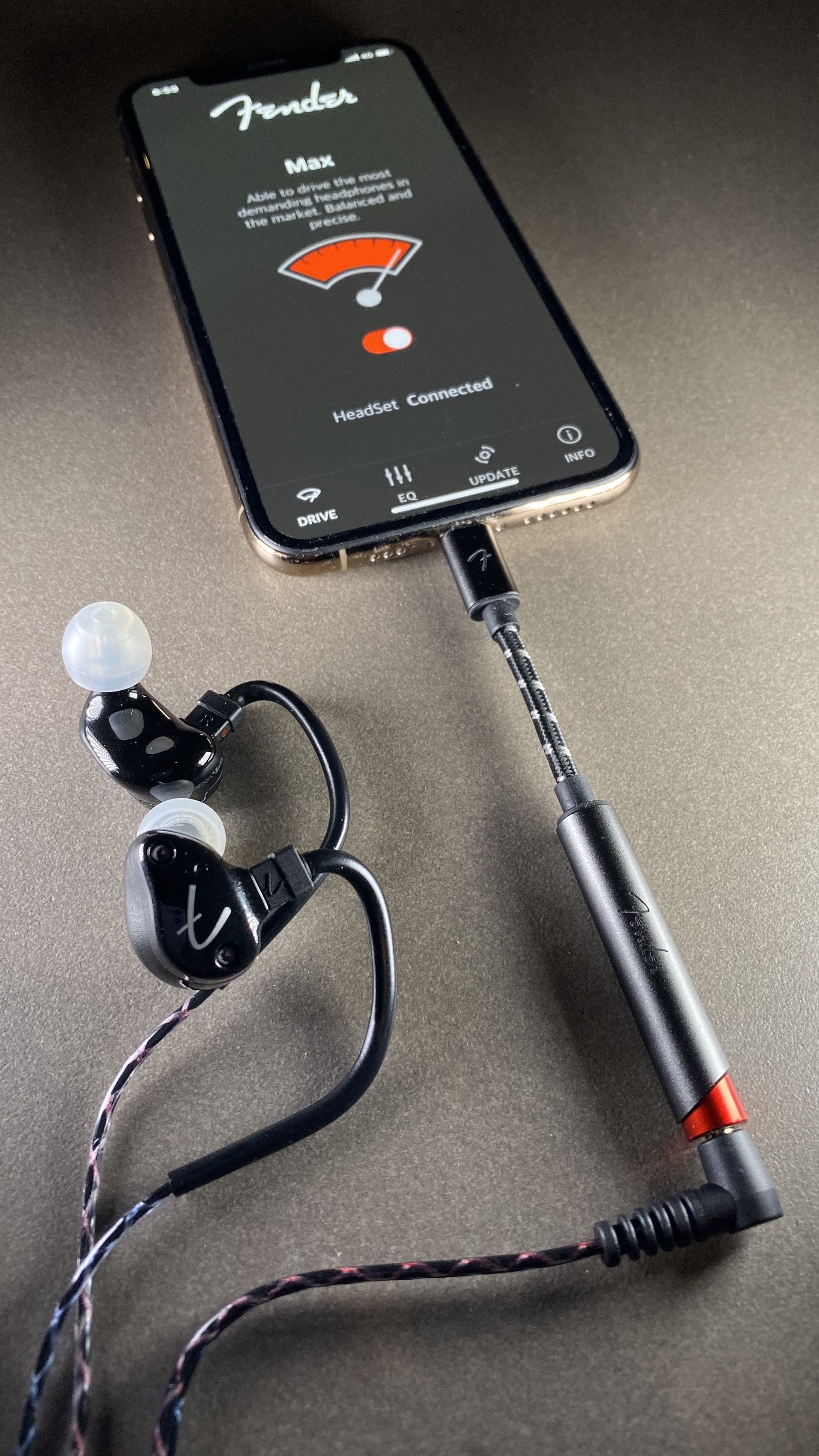評測 Fender Ae1i Iphone 聽歌神器返唔到轉頭用原裝轉接線 評測 Fender Ae1i Iphone 聽歌神器返唔到轉頭用原裝轉接線