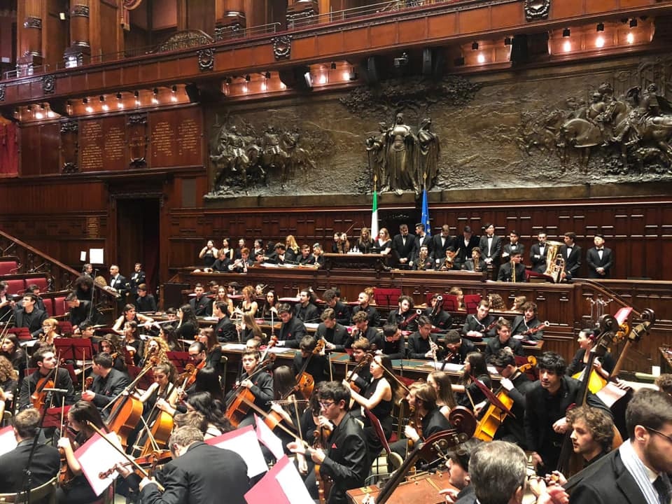 涉事學校為歷史悠久的聖塞西莉亞音樂學院（facebook@santaceciliasosocial）