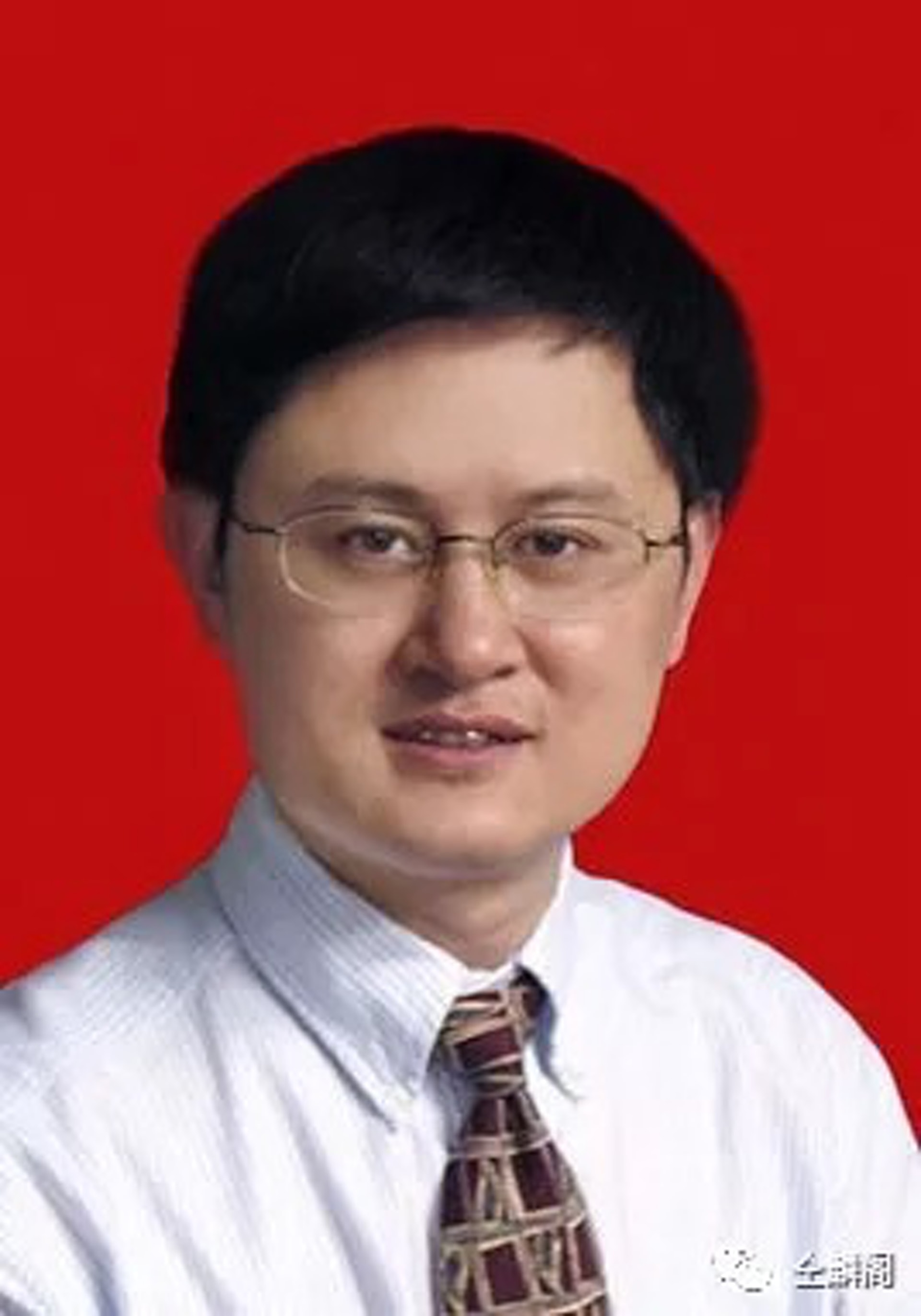 圖為王延軼的丈夫舒紅兵。(網上圖片) 圖為王延軼的丈夫舒紅兵。(網上圖片)