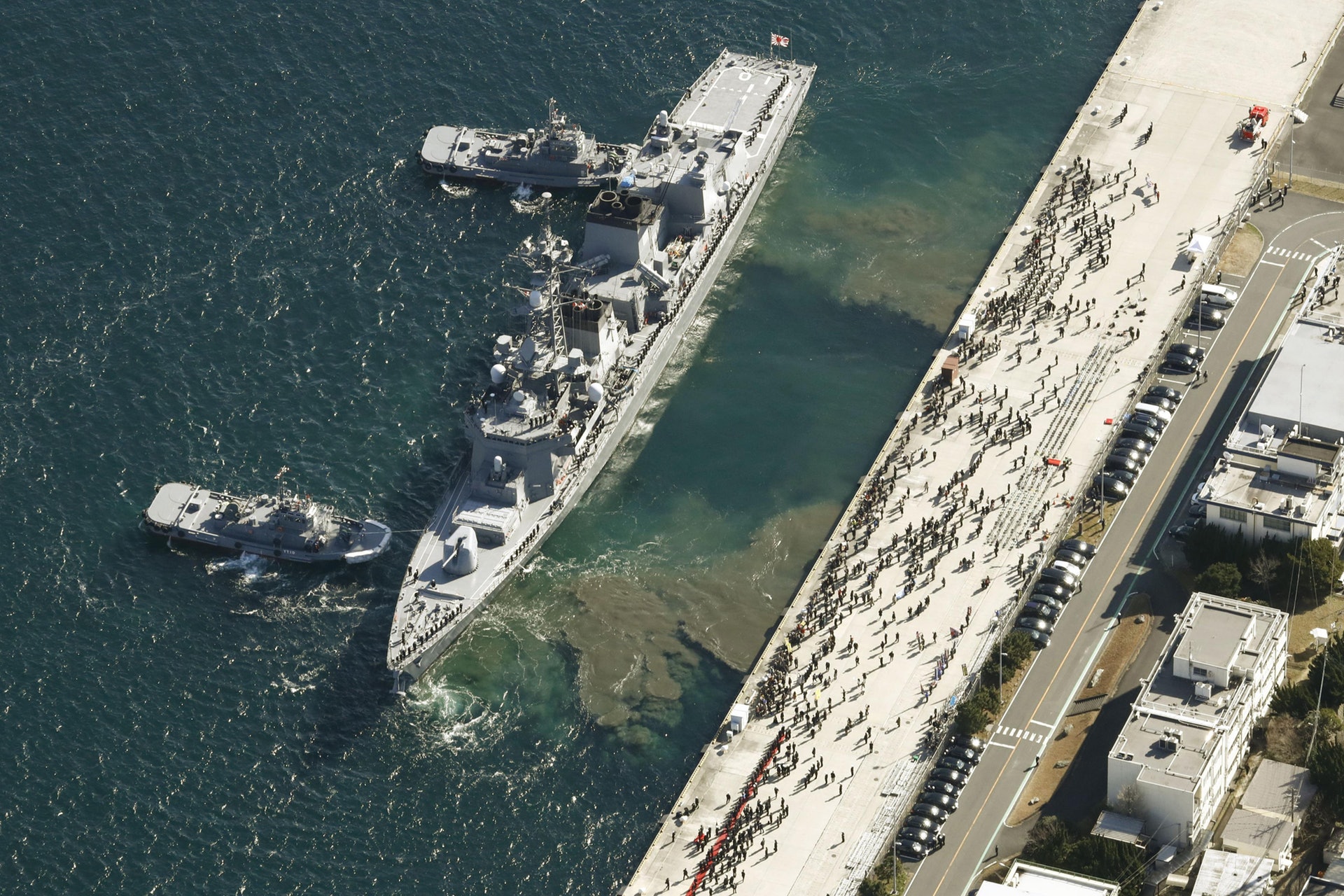 高波號2月2日離開日本橫須賀基地。(AP)