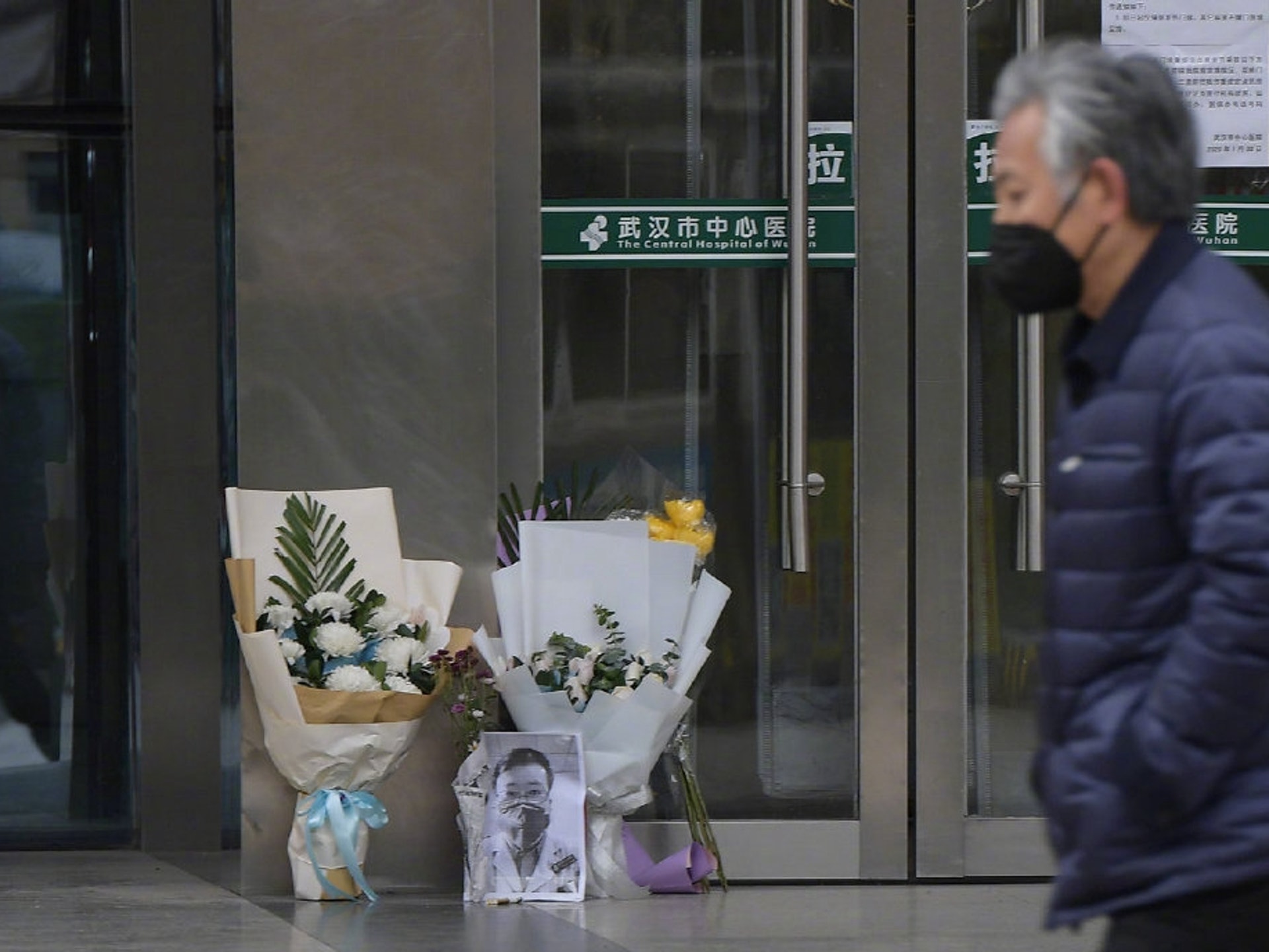 雲南再有五名醫生因“散播防控信息”被警方逮捕(圖) 1 gfau8COFQh2EbYKTcFhM4oP5IYe4SwPxJGQU CRkFPg?v=w1920