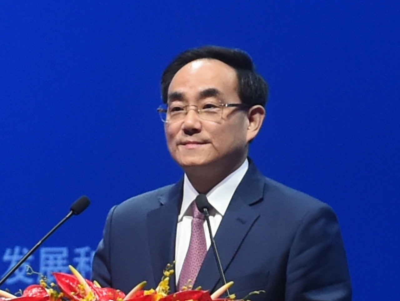 点击图片看原样大小图片