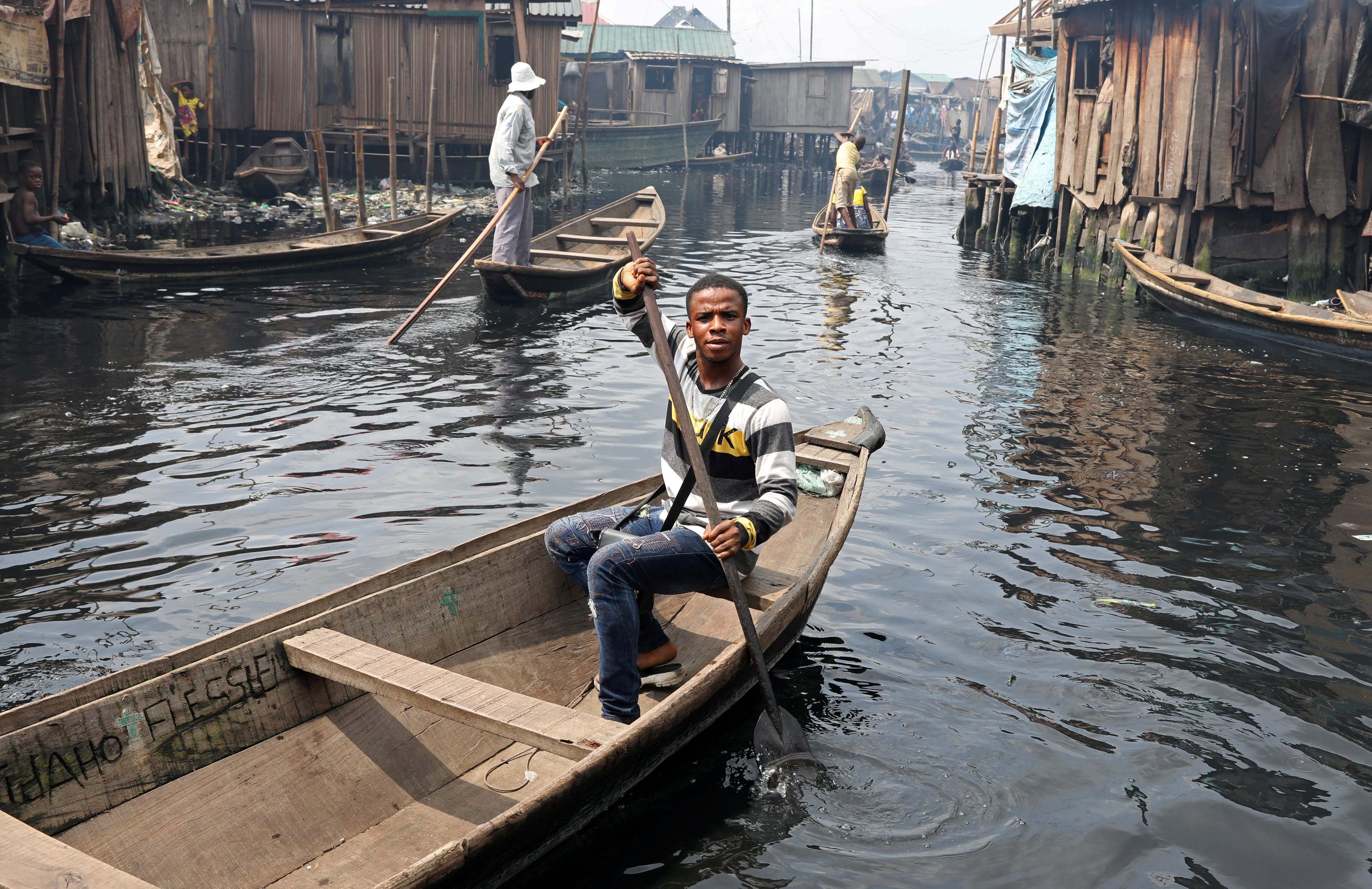 尼日利亞擁有世界第九大的石油儲量,是非洲第一大經濟體,圖為其首都拉各斯。(Reuters)