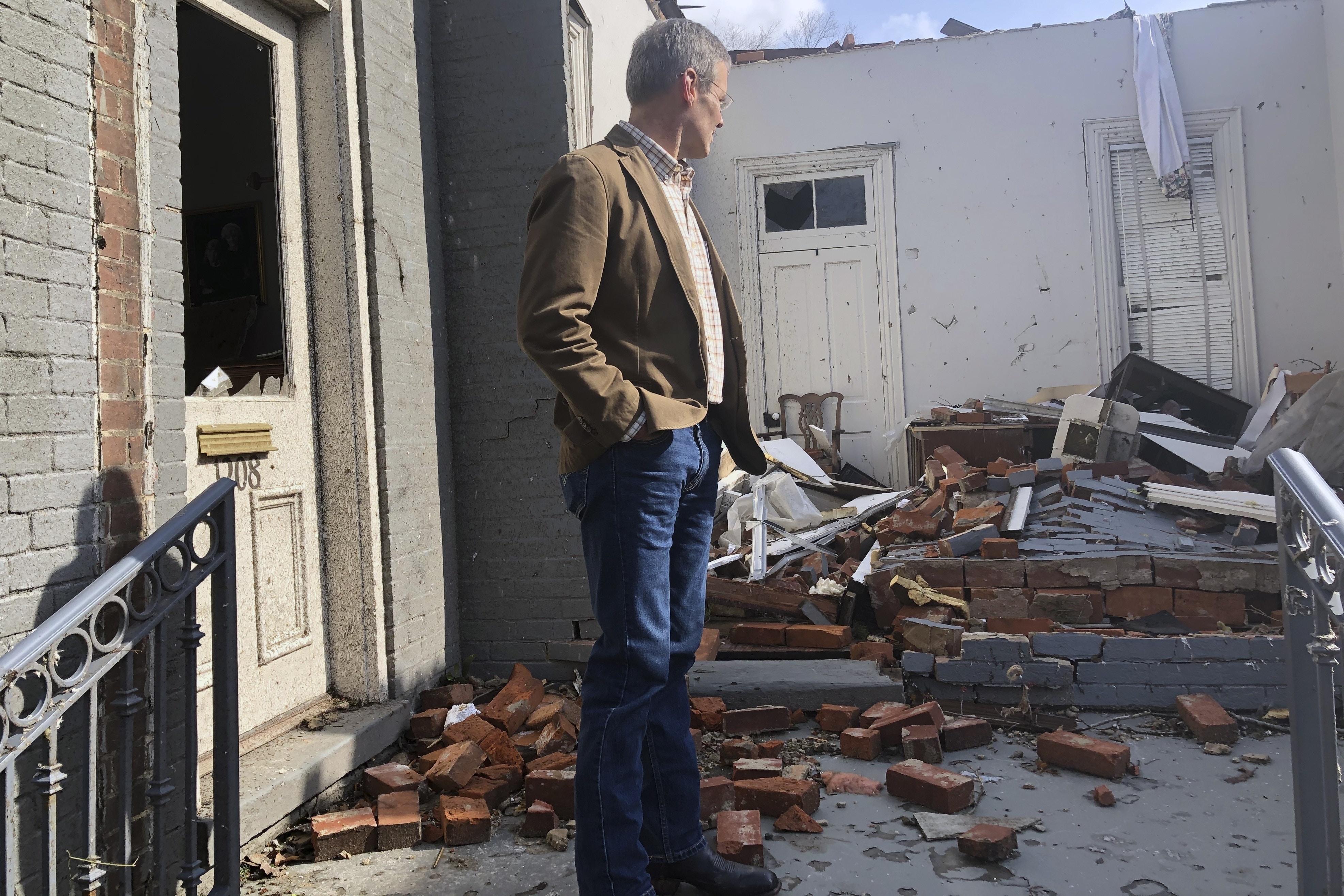 美國田納西州遭龍捲風吹襲至少22死