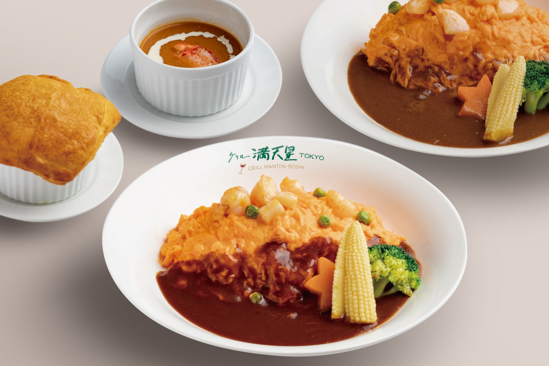 滿天星肉汁蛋包飯(圖片來源:グリル滿天星) 滿天星肉汁蛋包飯(圖片來源:グリル滿天星)