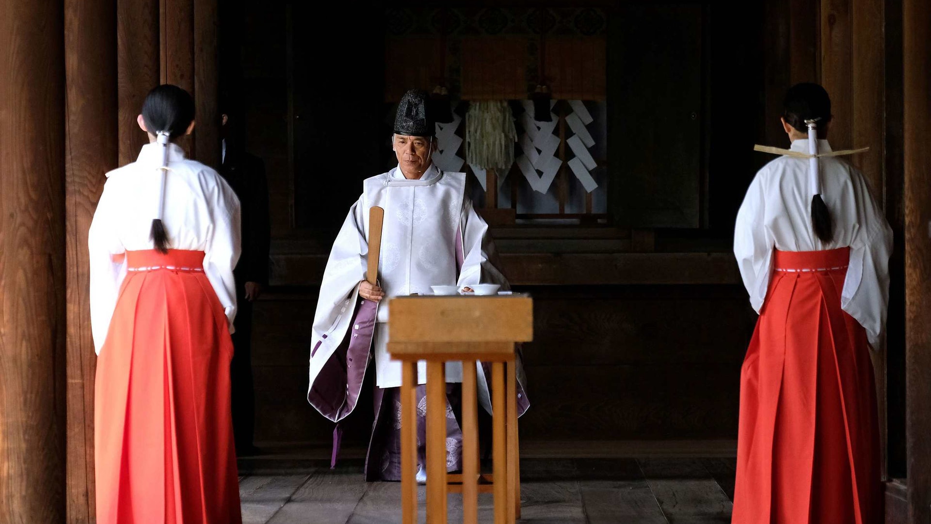 岸田文雄首次以日本首相名義向靖國神社供奉祭品 岸田文雄首次以日本首相名義向靖國神社供奉祭品