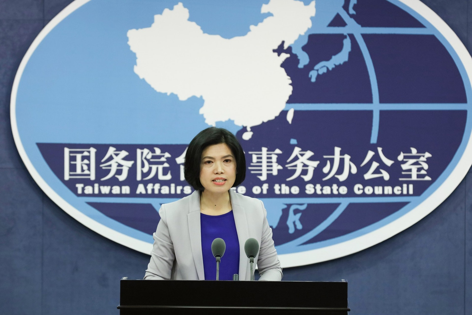 國台辦發言人朱鳳蓮7月3日痛批民進黨政府將阻礙兩岸交流的矛頭指向駐台內媒,並強調若不停止無力作法,後果自行承擔。(中央社) 國台辦發言人朱鳳蓮7月3日痛批民進黨政府將阻礙兩岸交流的矛頭指向駐台內媒,並強調若不停止無力作法,後果自行承擔。(中央社)