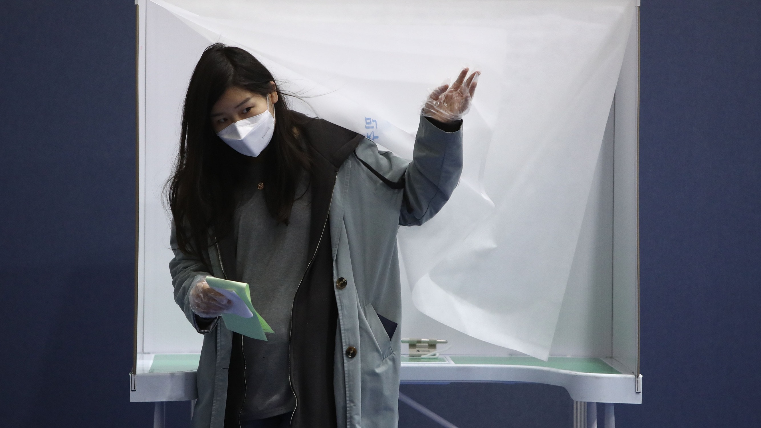 韓國國會大選投票結束不同結果將如何影響文在寅政府？