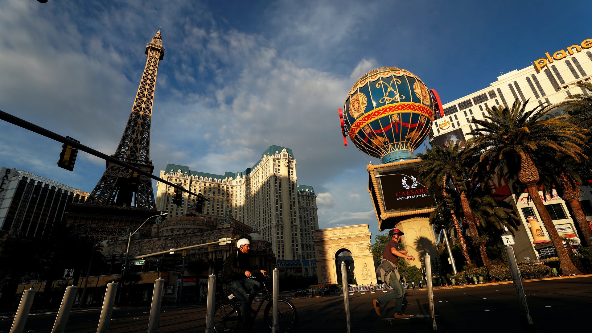 新冠肺炎 賭城拉斯維加斯失色淪美國經濟危機 原爆點 新冠肺炎 賭城拉斯維加斯失色淪美國經濟危機 原爆點