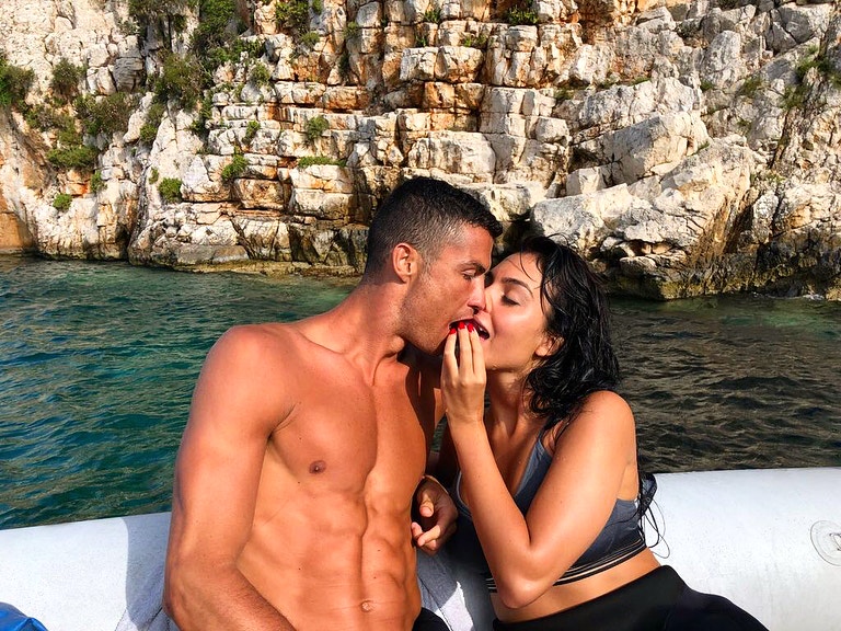 C朗與佐真娜外貌同樣吸引，羡煞旁人。（instagram/Georgina Rodriguez）