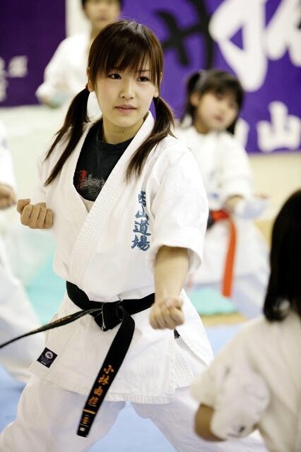 小林由佳 實力可愛並重空手道女神 地上最萌 退役後生活美滿 香港01 武備志