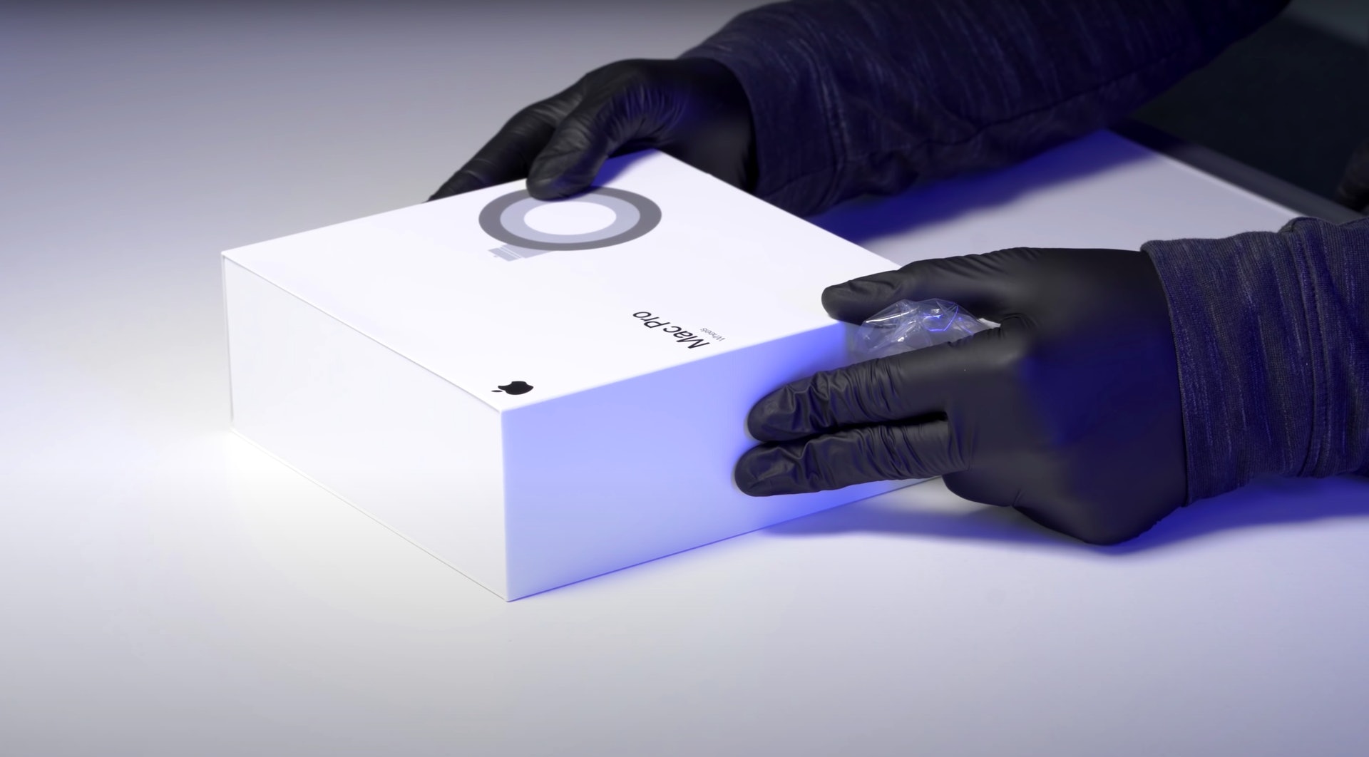 包裝膠紙沒有接口位【Youtube截圖】 包裝膠紙沒有接口位【Youtube截圖】