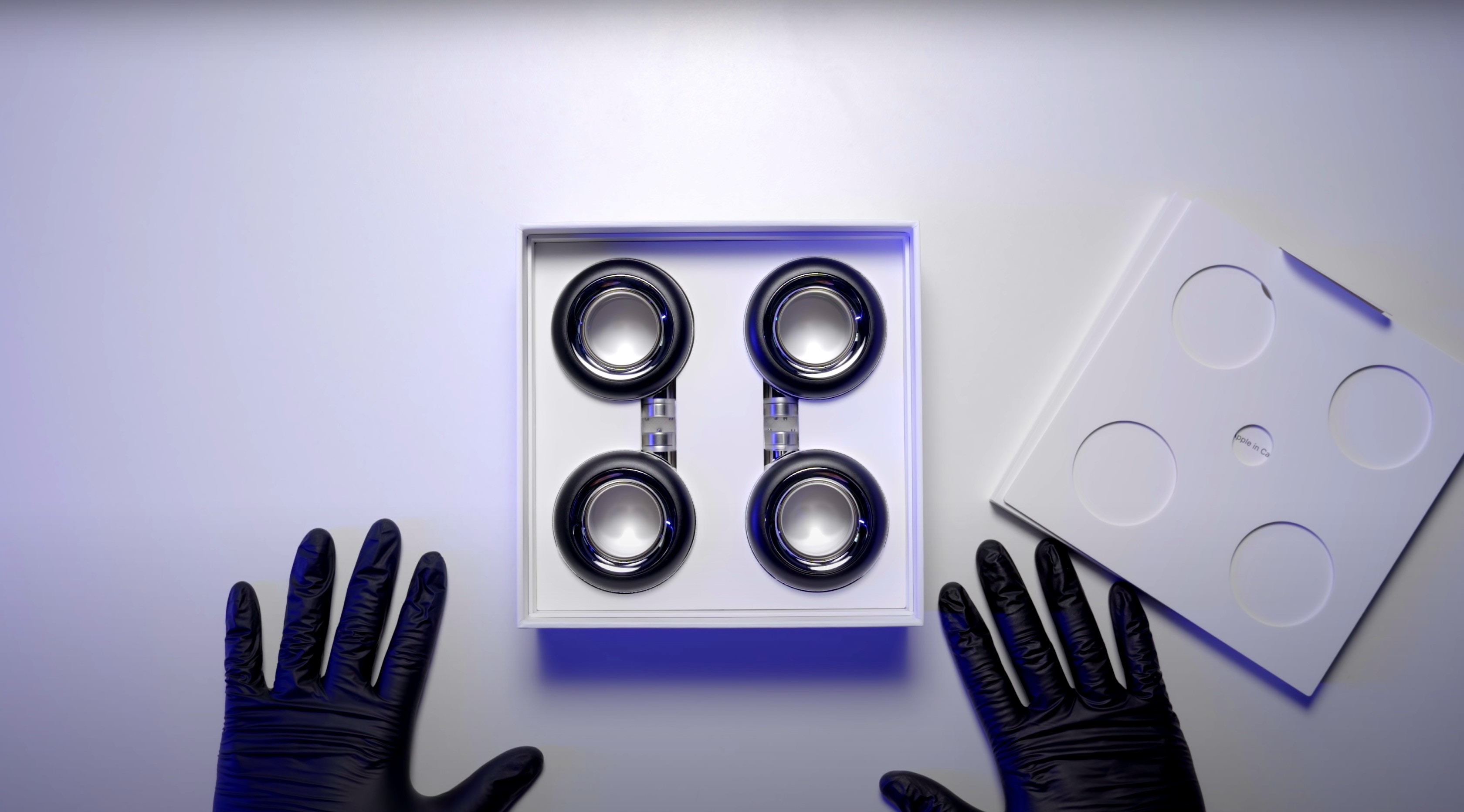 打開紙蓋【Youtube截圖】