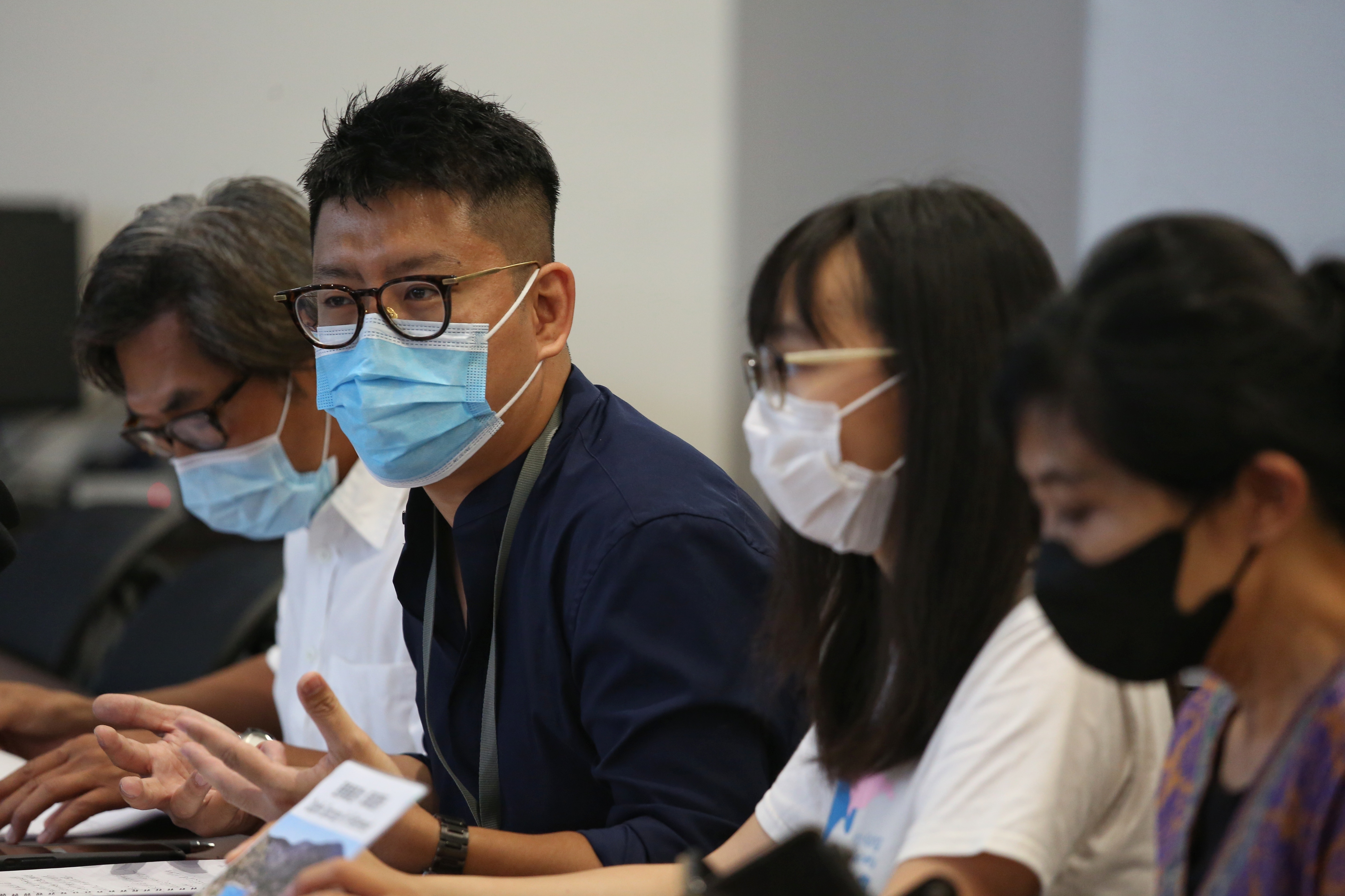 Caption:黃豪賢批評,共同回憶應該是免費,如果要用54億買一個集體回憶,不如好好保留。(張浩維攝) Caption:黃豪賢批評,共同回憶應該是免費,如果要用54億買一個集體回憶,不如好好保留。(張浩維攝)