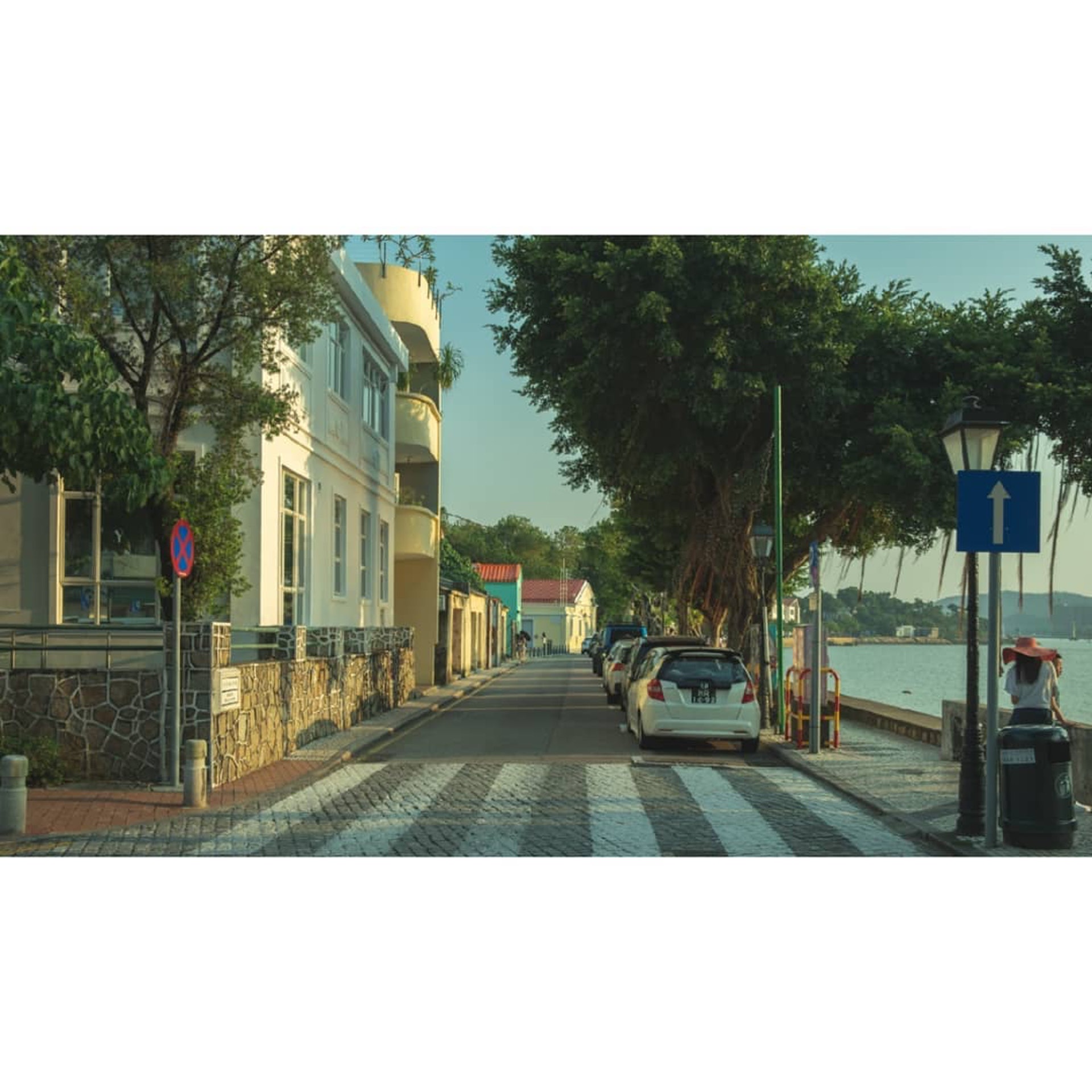 【3.1】十月初五馬路
於十月初五馬路附近遊走,會看到由多位本地及外地藝術家為風災過後美化而設計的塗鴉壁畫,色彩繽紛的外牆非常適合打卡。(Instagram@harry_9527) 【3.1】十月初五馬路
於十月初五馬路附近遊走,會看到由多位本地及外地藝術家為風災過後美化而設計的塗鴉壁畫,色彩繽紛的外牆非常適合打卡。(Instagram@harry_9527)