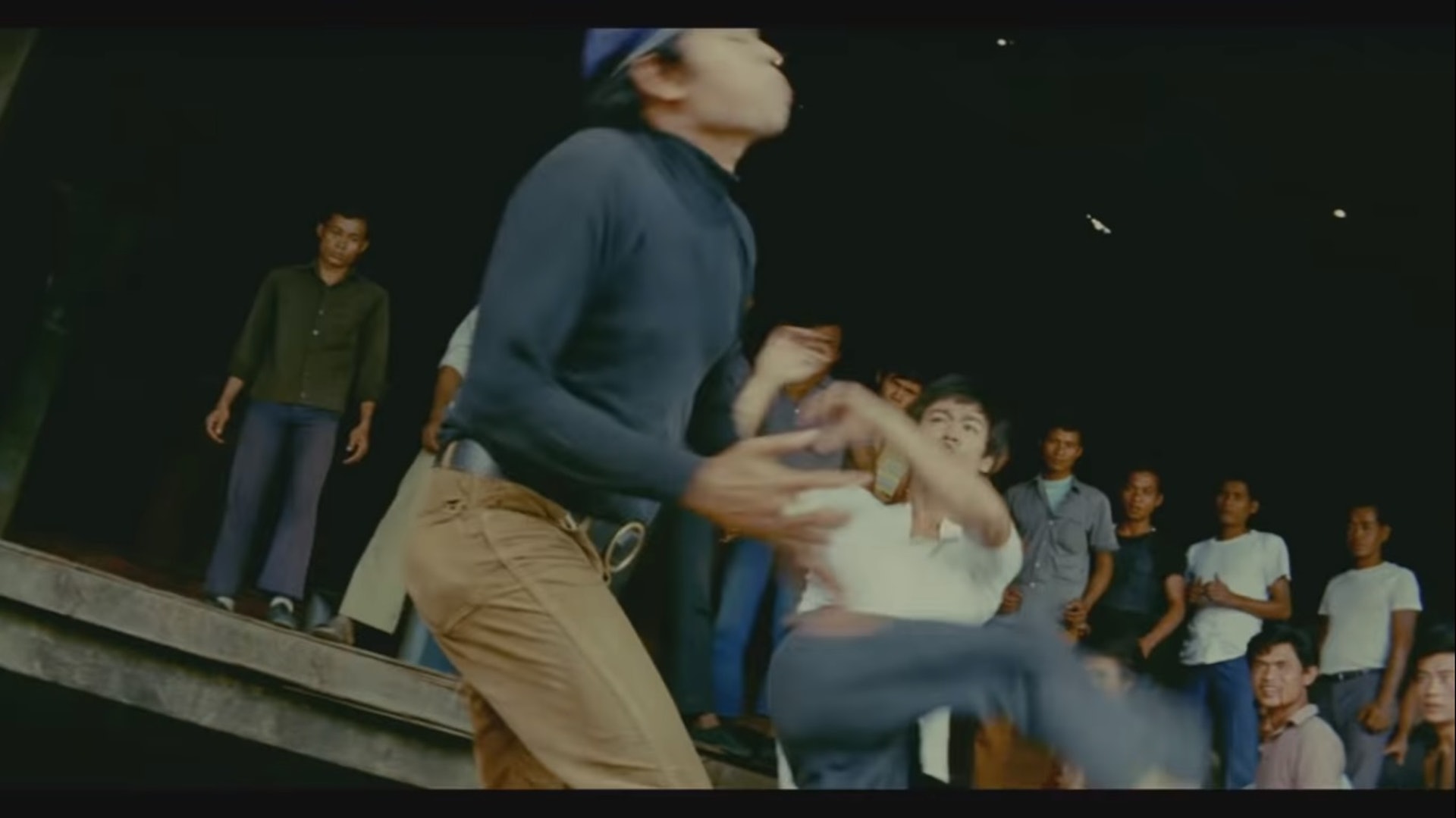 (《Bruce Lee 30 for 30: 'Be Water'》影片擷圖)