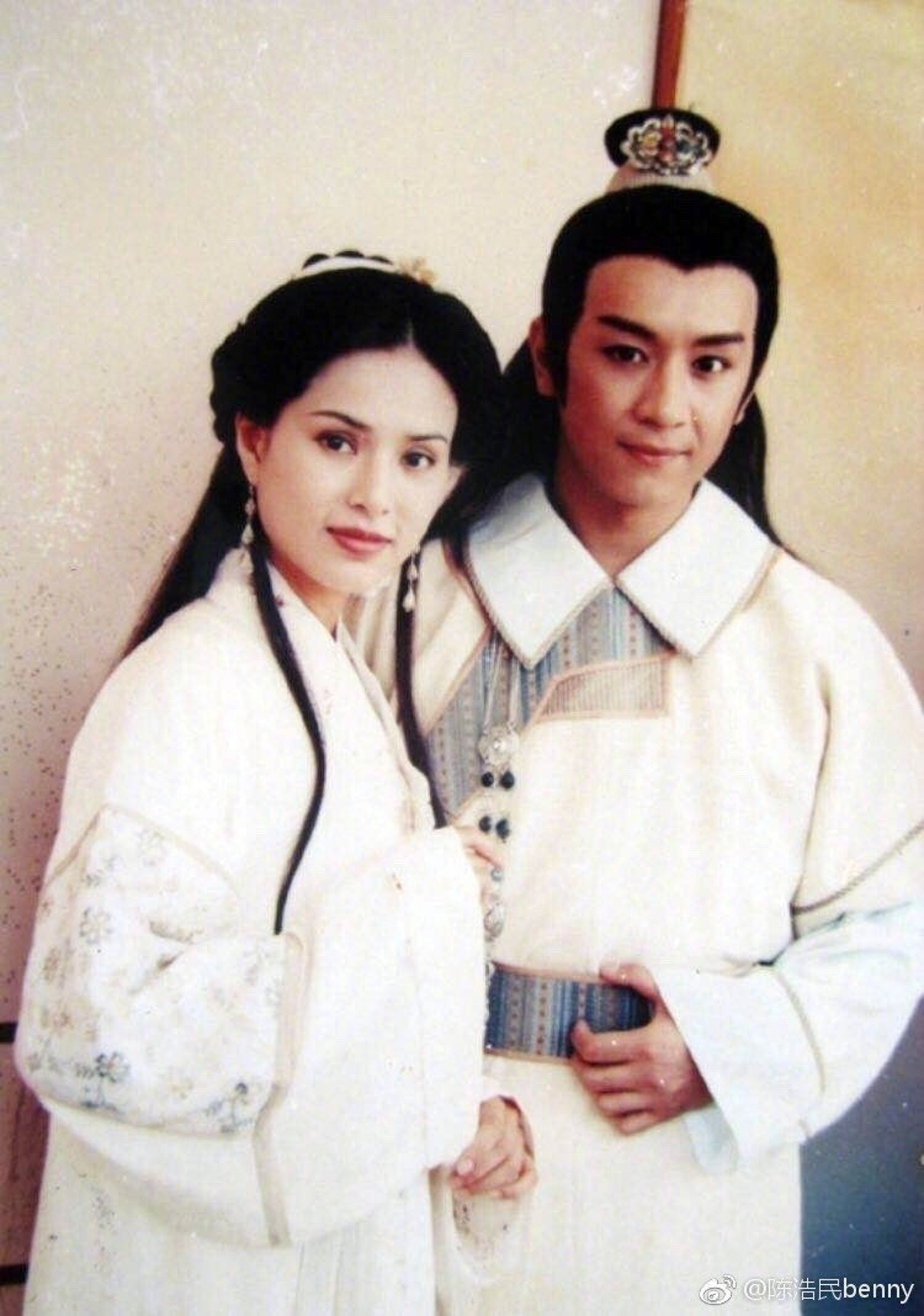 陈浩民与李若彤在《天龙八部》中分别饰演段誉同王语嫣，成为经典。（微博@陈浩民Benny）