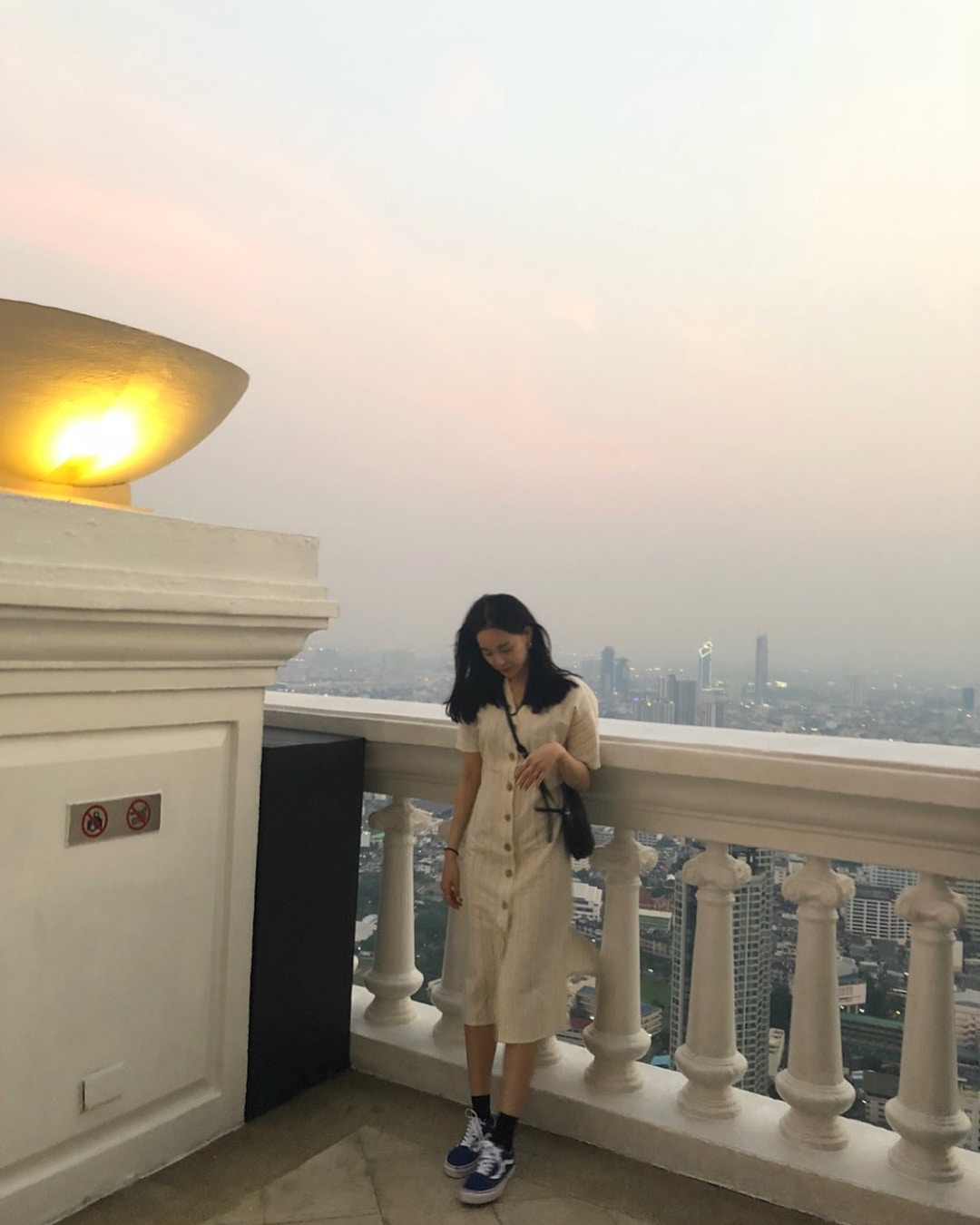 大熱宮延式的泡泡袖可遮擋手臂。（jupppal@Instagram）