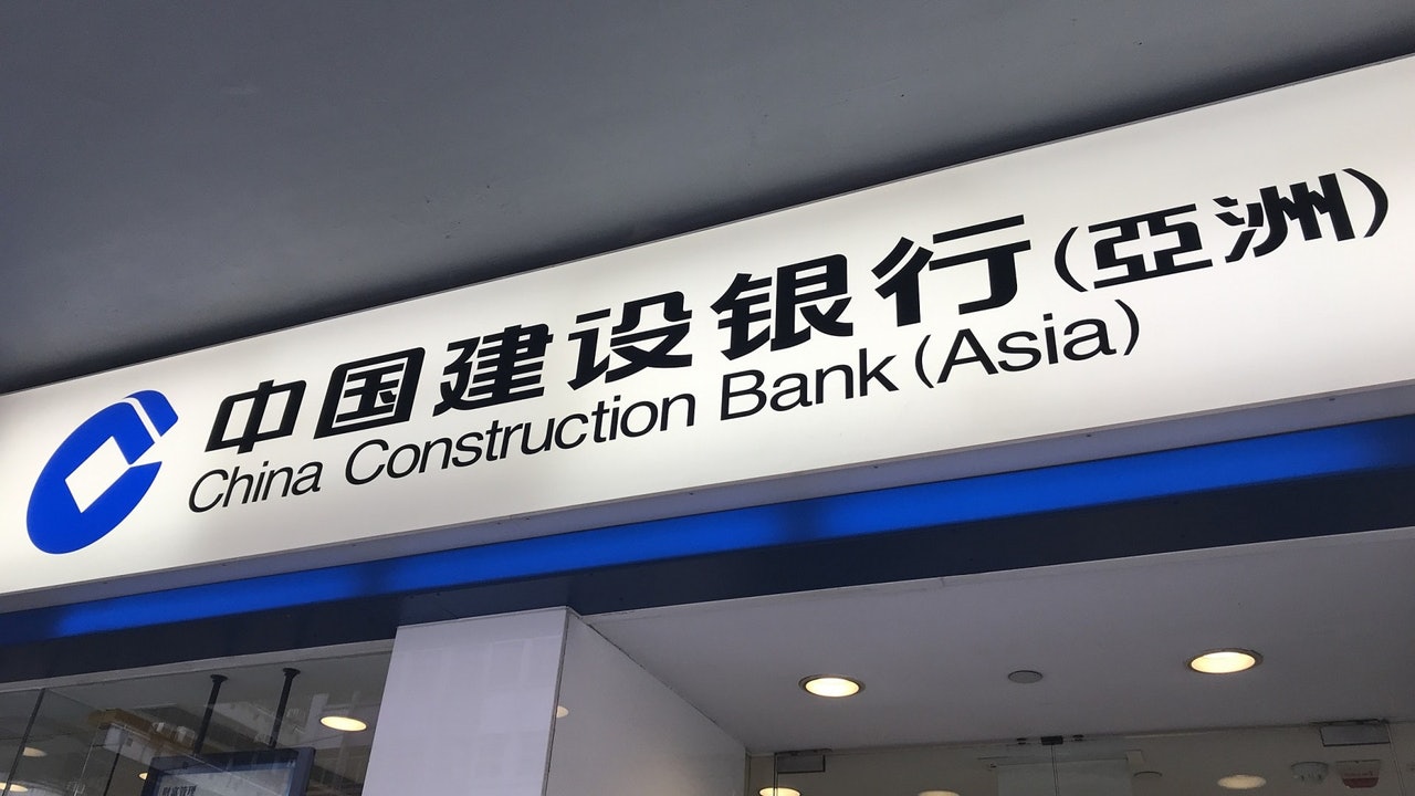 建行前經理收初創公司Vesttoo逾370萬賄款 官斥破壞港聲譽囚4年