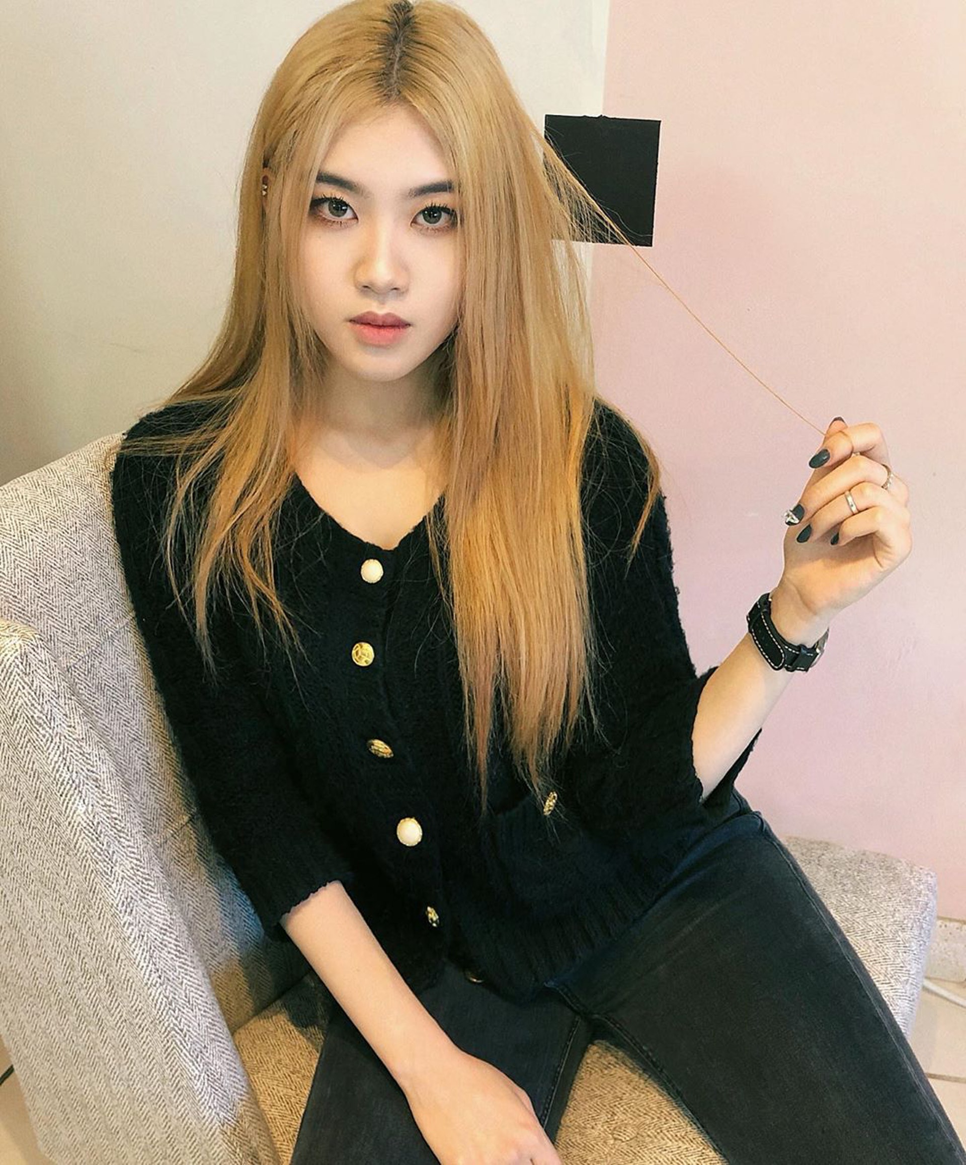 現年22歲的Allissa Shin於美國出生，現時於LA定居，因為外貌與Rosé非常相似而在網上爆紅。（Instagram：@allissashin）