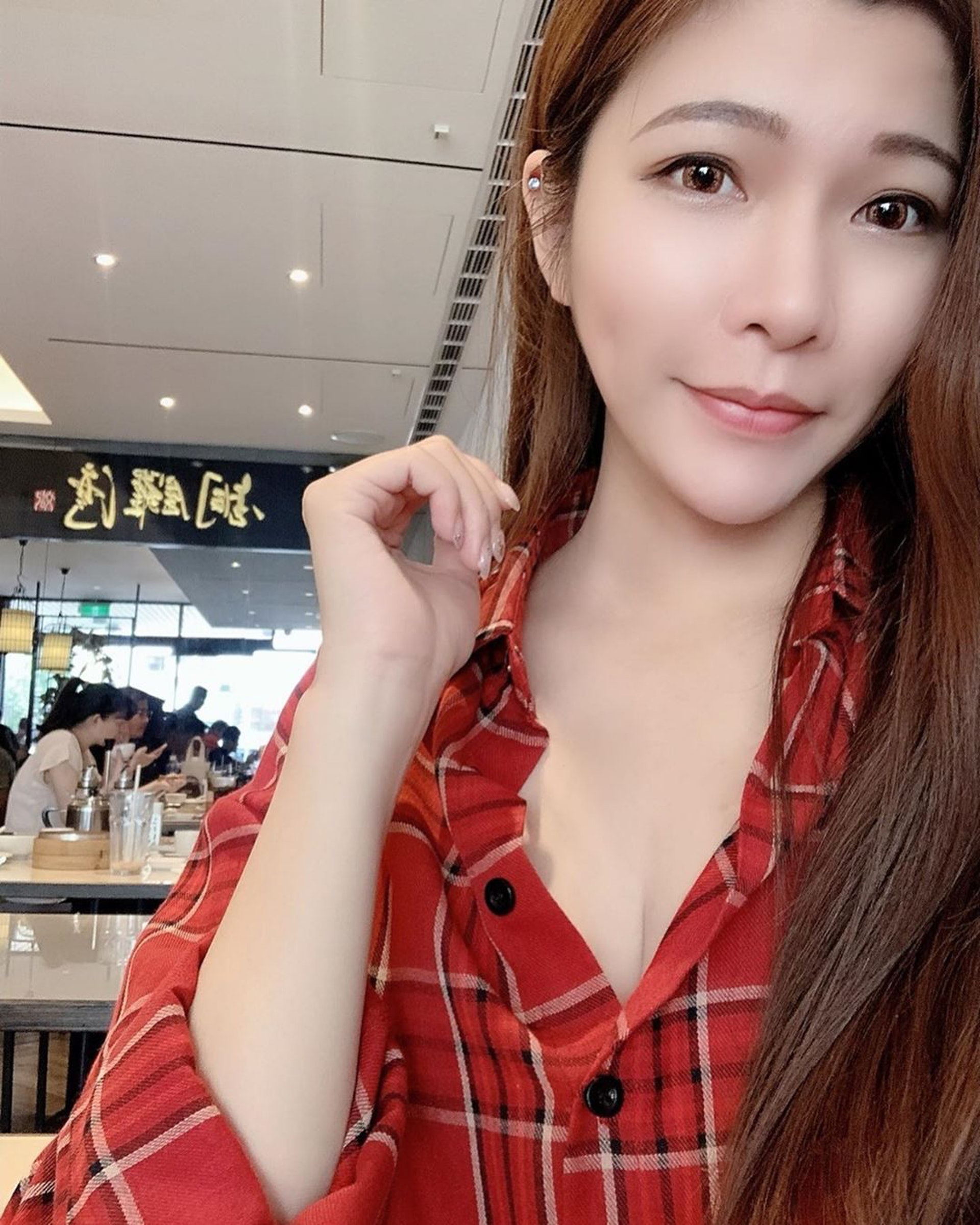 瓜子口臉。(IG@soniawu24)