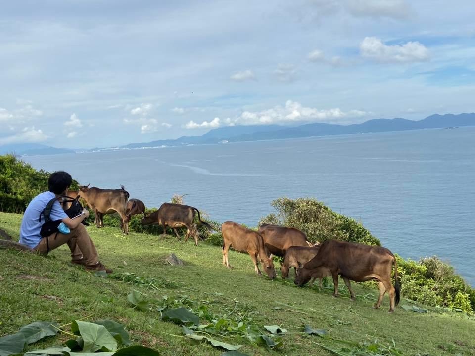 譚爾培認為,應為想方法讓牛與大自然共存。(譚爾培fb 圖片) 譚爾培認為,應為想方法讓牛與大自然共存。(譚爾培fb 圖片)