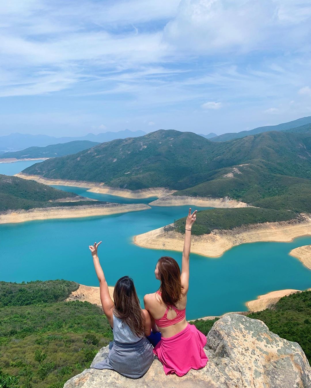 打卡熱點蠄蟝石地質奇觀  本港旅行團