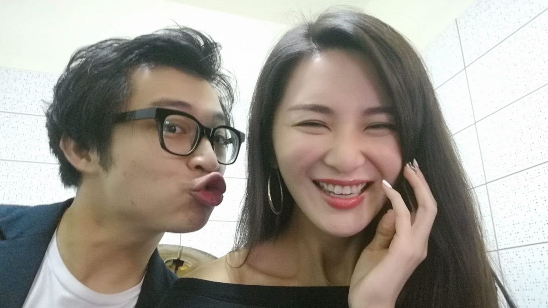 裕美直認林作曾裸體向自己求婚數次對方送巨型鑽戒竟然拒絕 裕美直認林作曾裸體向自己求婚數次對方送巨型鑽戒竟然拒絕