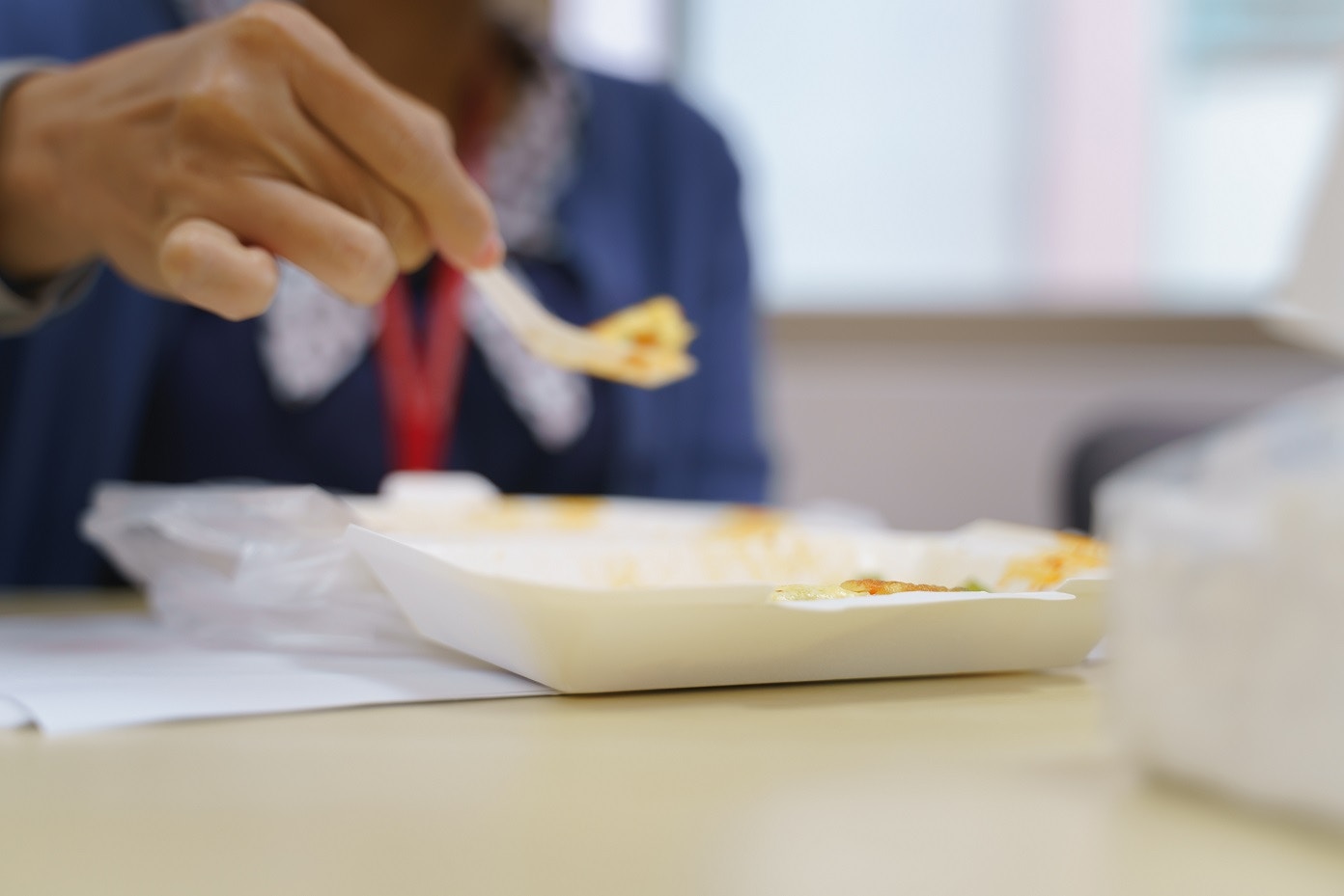 做廣告難有「安樂茶飯」？　香港只得飯冰冰外國卻有…｜行業百態