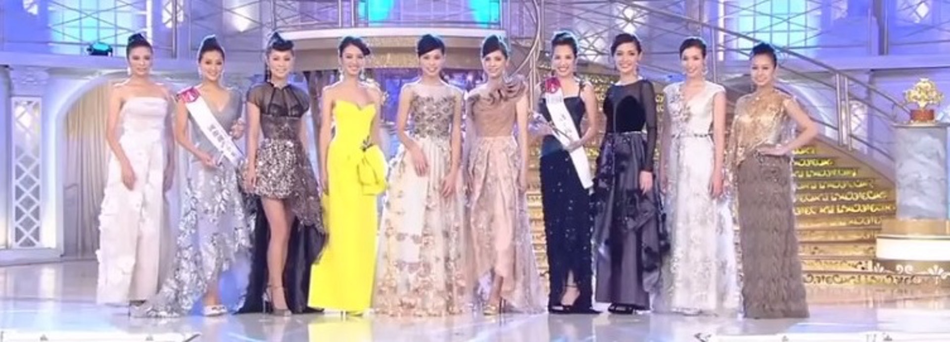 陈洁玲说选美时,由于并非拥有港姐package ,所以进入不了小圈子。 陈洁玲说选美时,由于并非拥有港姐package ,所以进入不了小圈子。