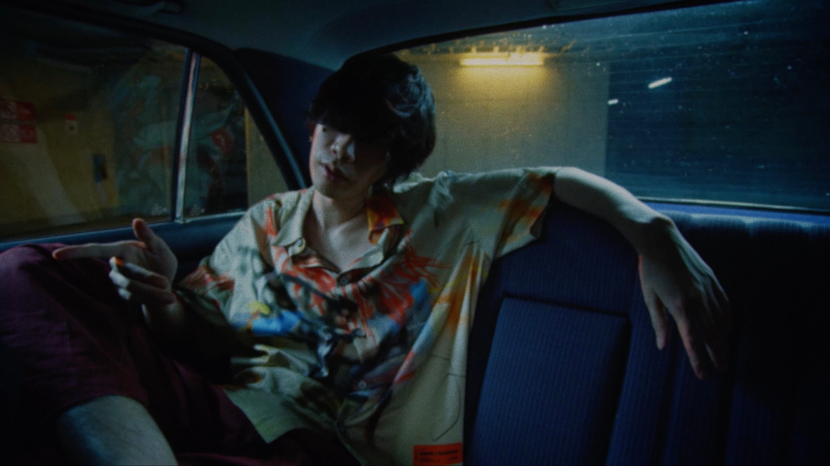 米津玄師感電mv 米津玄師の感電MVと歌詞をご紹介！ドラマMIU404主題歌